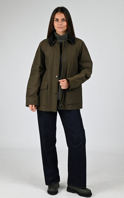 Veste Textile Femme Woolrich, modèle Dust jkt ou2115 de couleur dark green