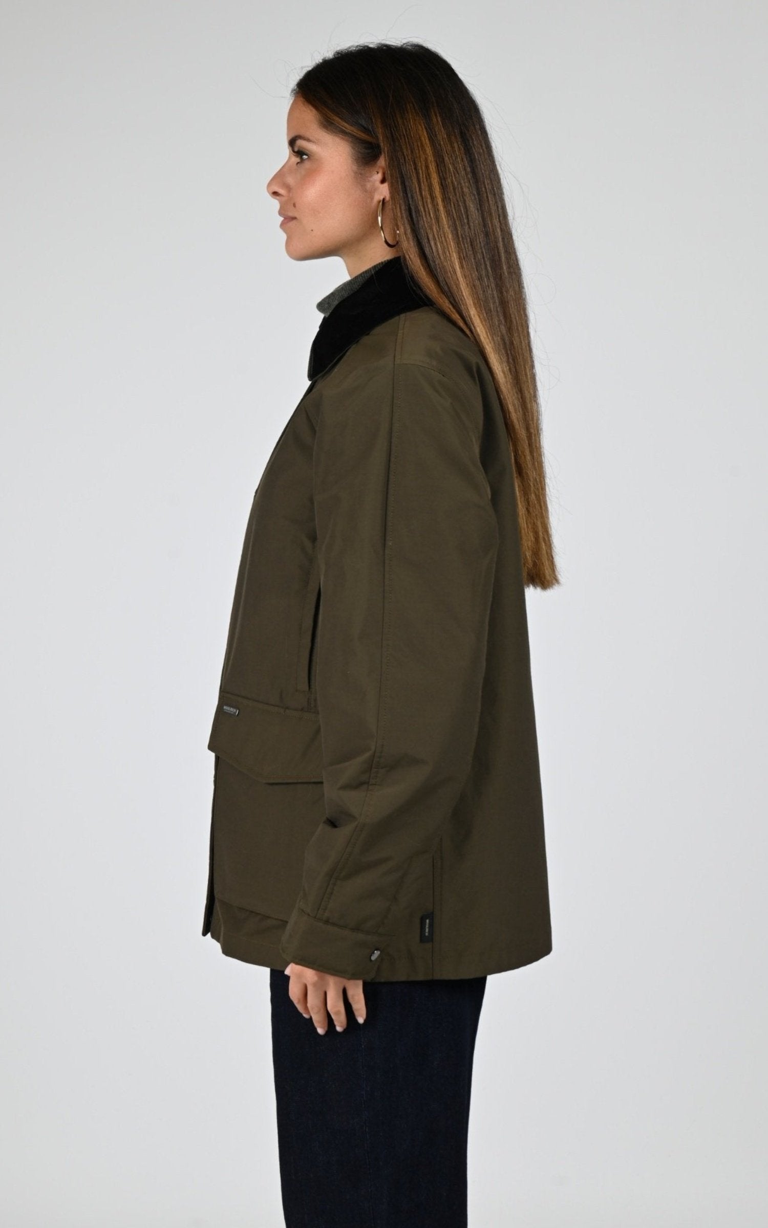 Veste Textile Femme Woolrich, modèle Dust jkt ou2115 de couleur dark green 3