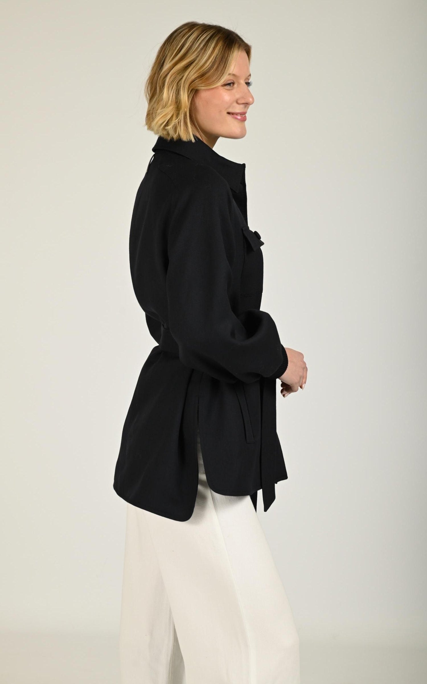 Trench Textile Femme Mackage, modèle Eugenia de couleur navy 3