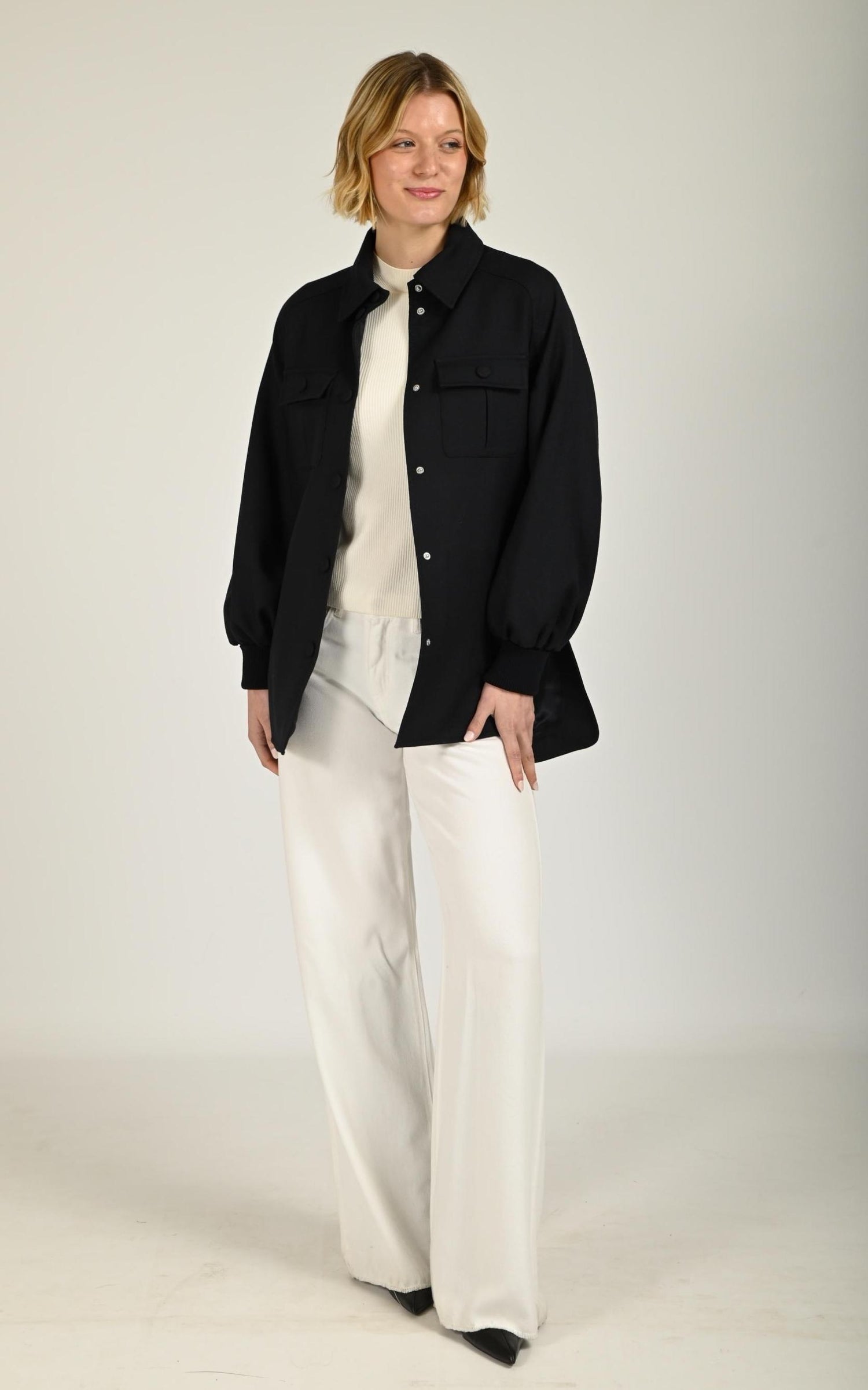 Trench Textile Femme Mackage, modèle Eugenia de couleur navy 2