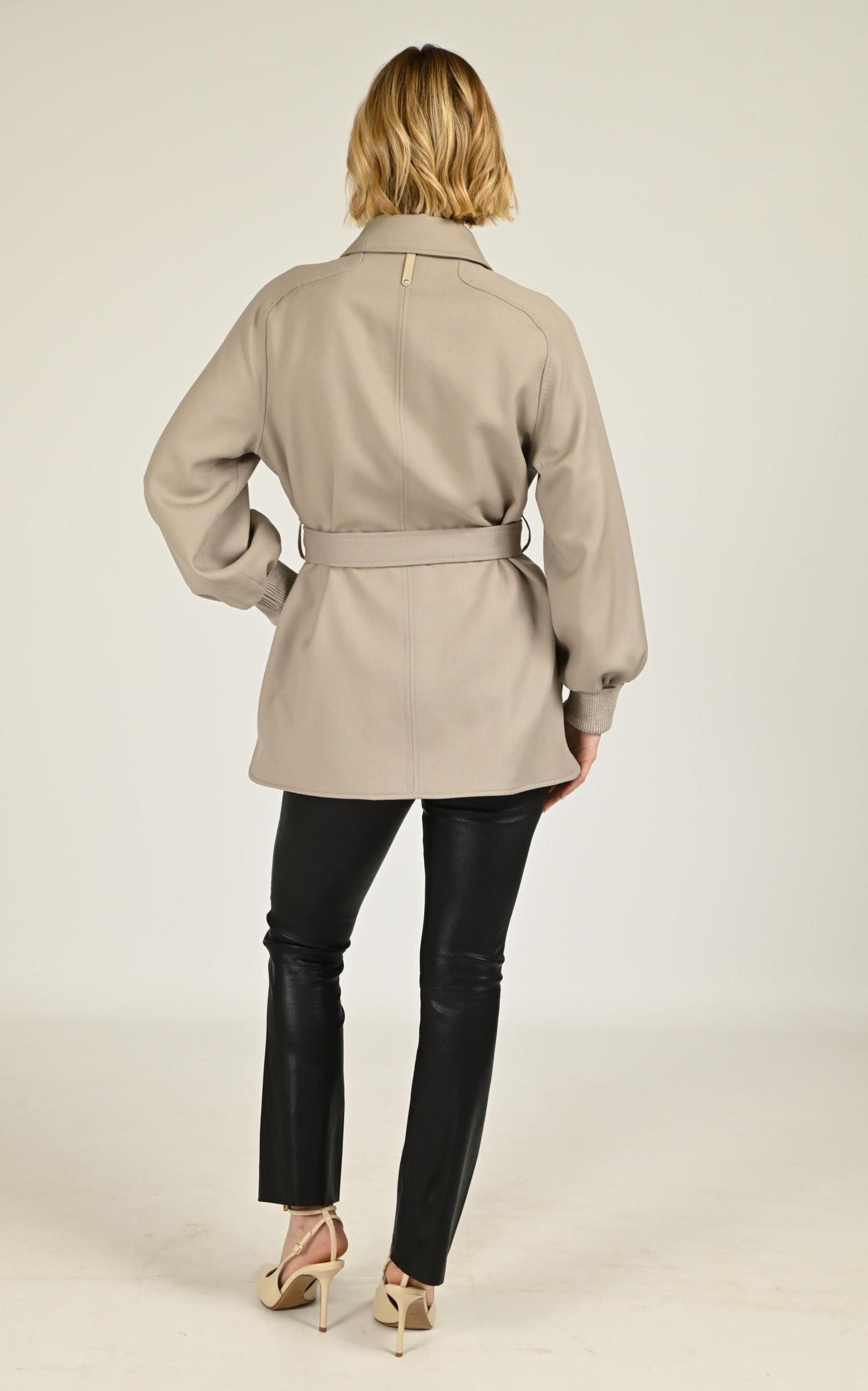 Trench Textile Femme Mackage, modèle Eugenia de couleur taupe 5