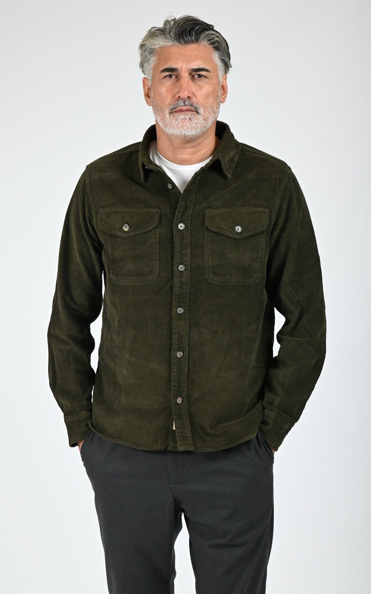 Chemise en velours côtelé Forest vert 1