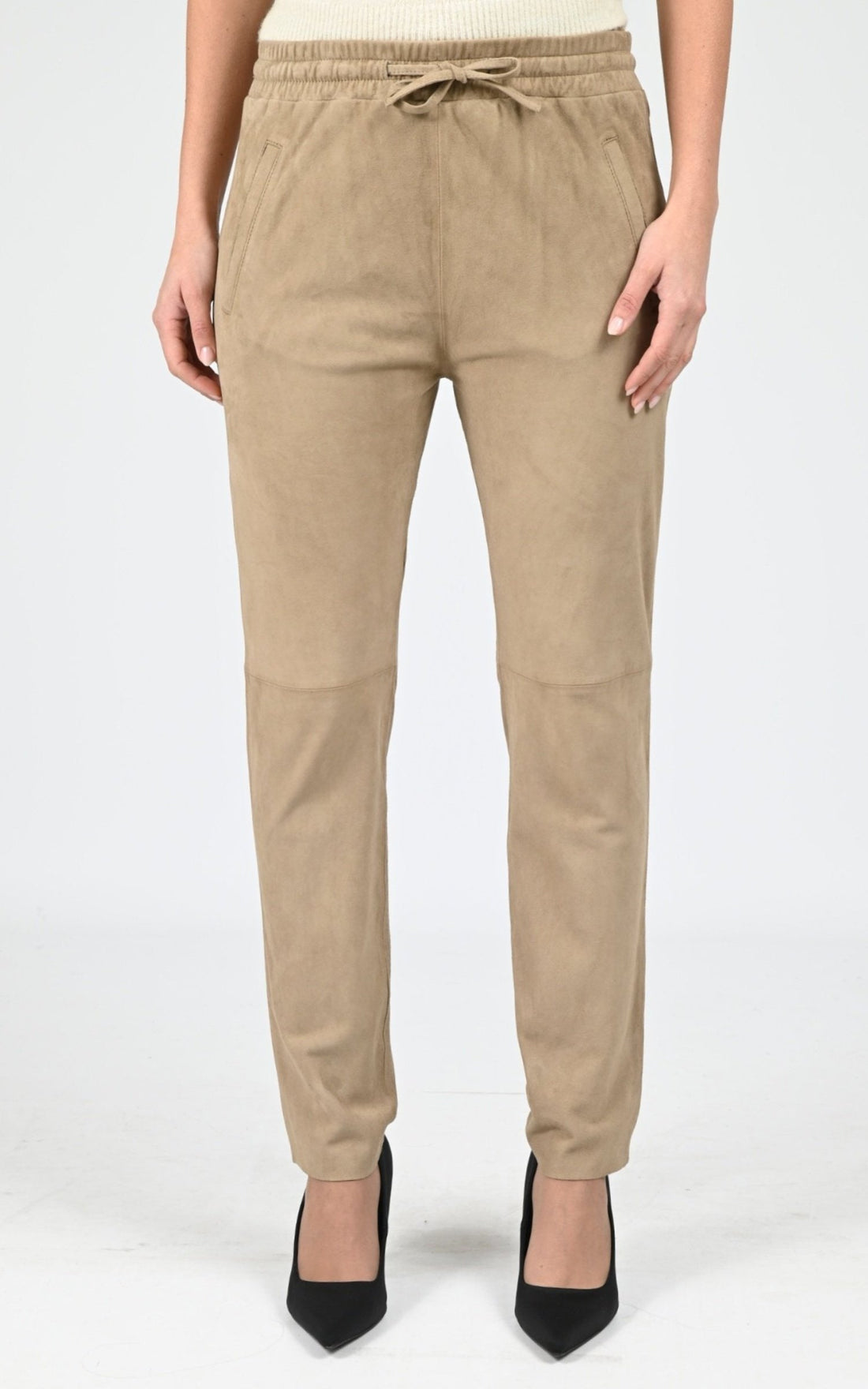 A "GIFT 63642" Beige Oakwood Pantalon Femme opened photo