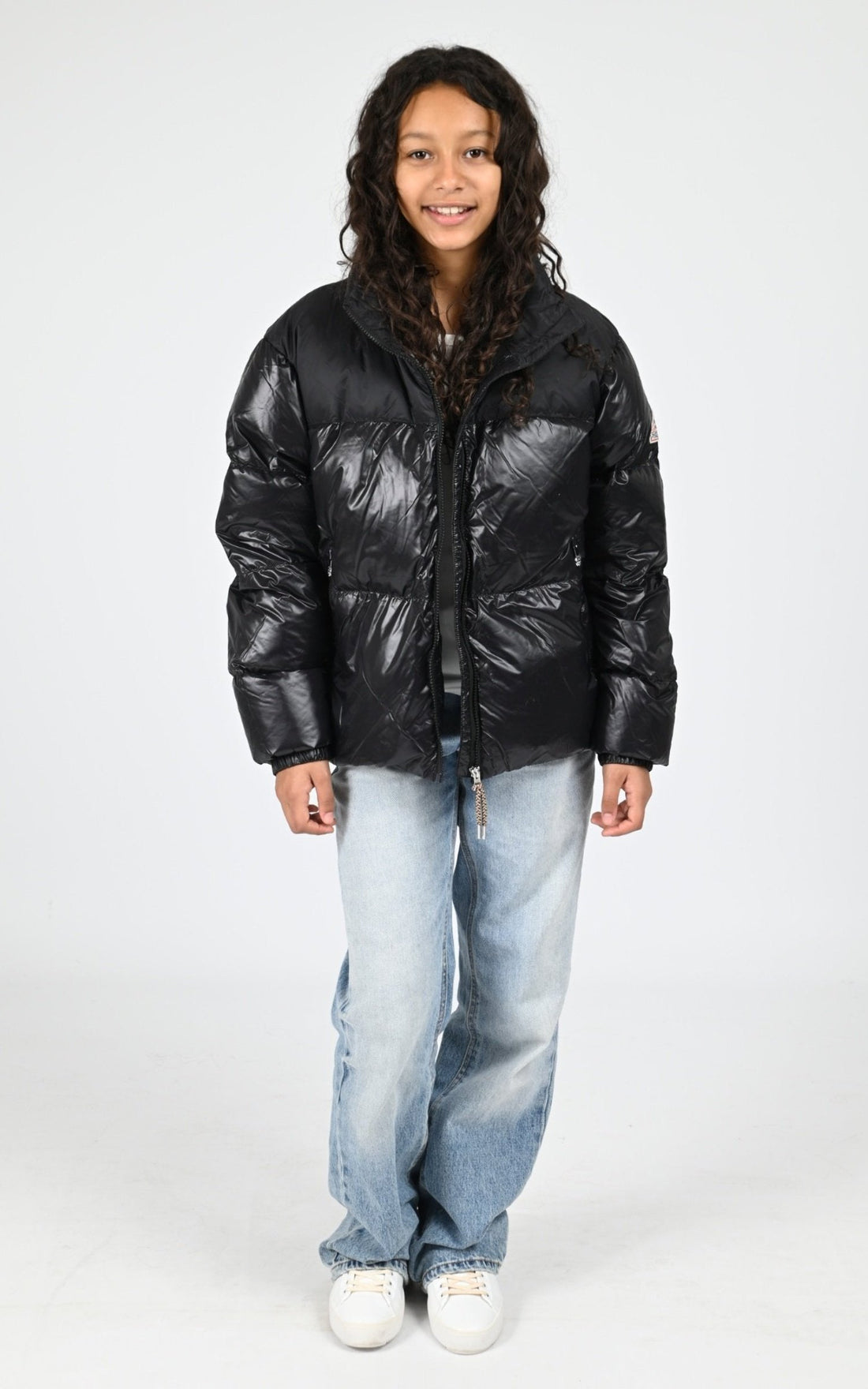 A &quot;GOLDIN GIRL&quot; Noir Pyrenex Bl Doudoune Enfant closed photo