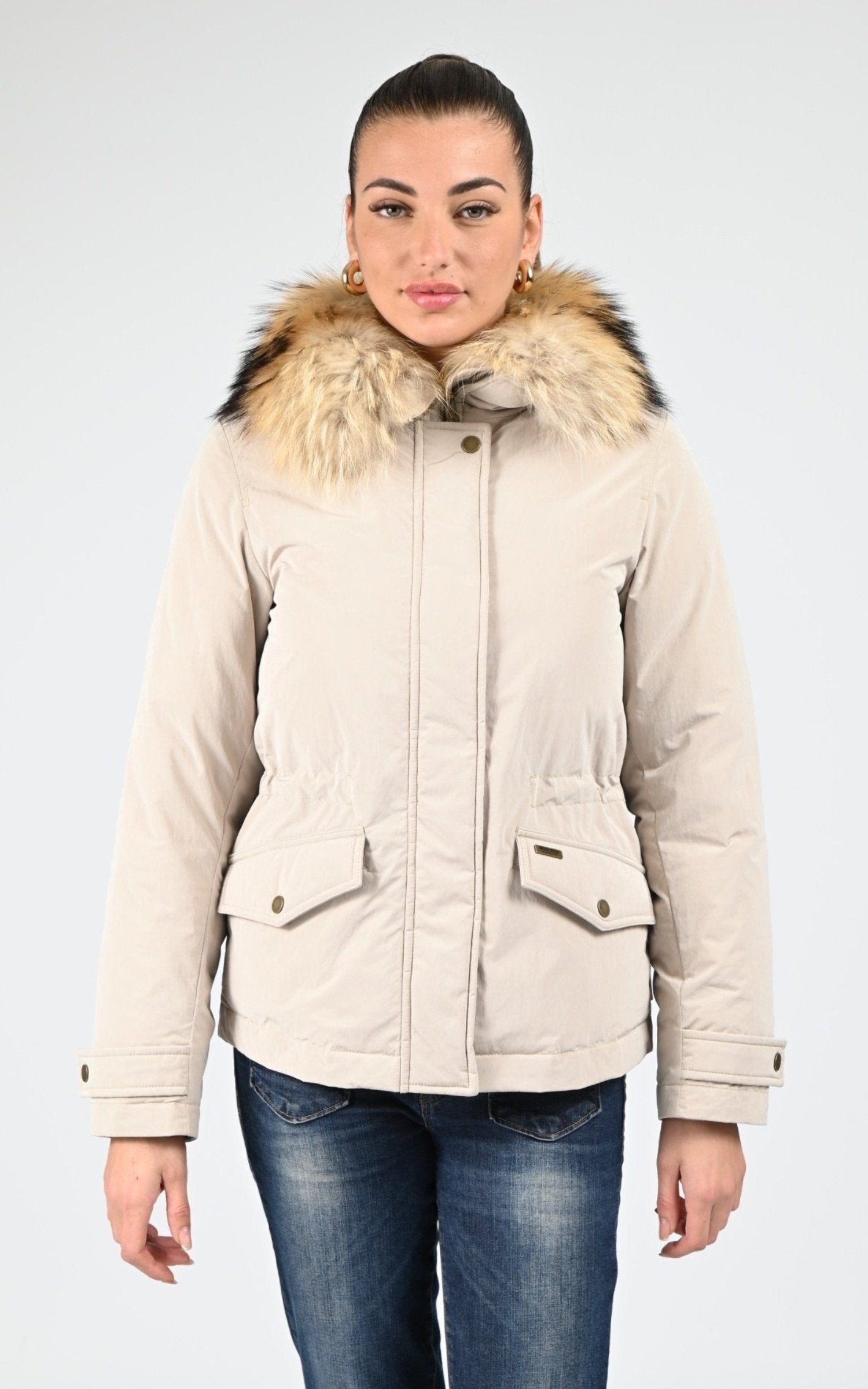 Ves  doudoune Textile Femme Woolrich, modèle Grace fur  jkt ou2043 de couleur oxford tan