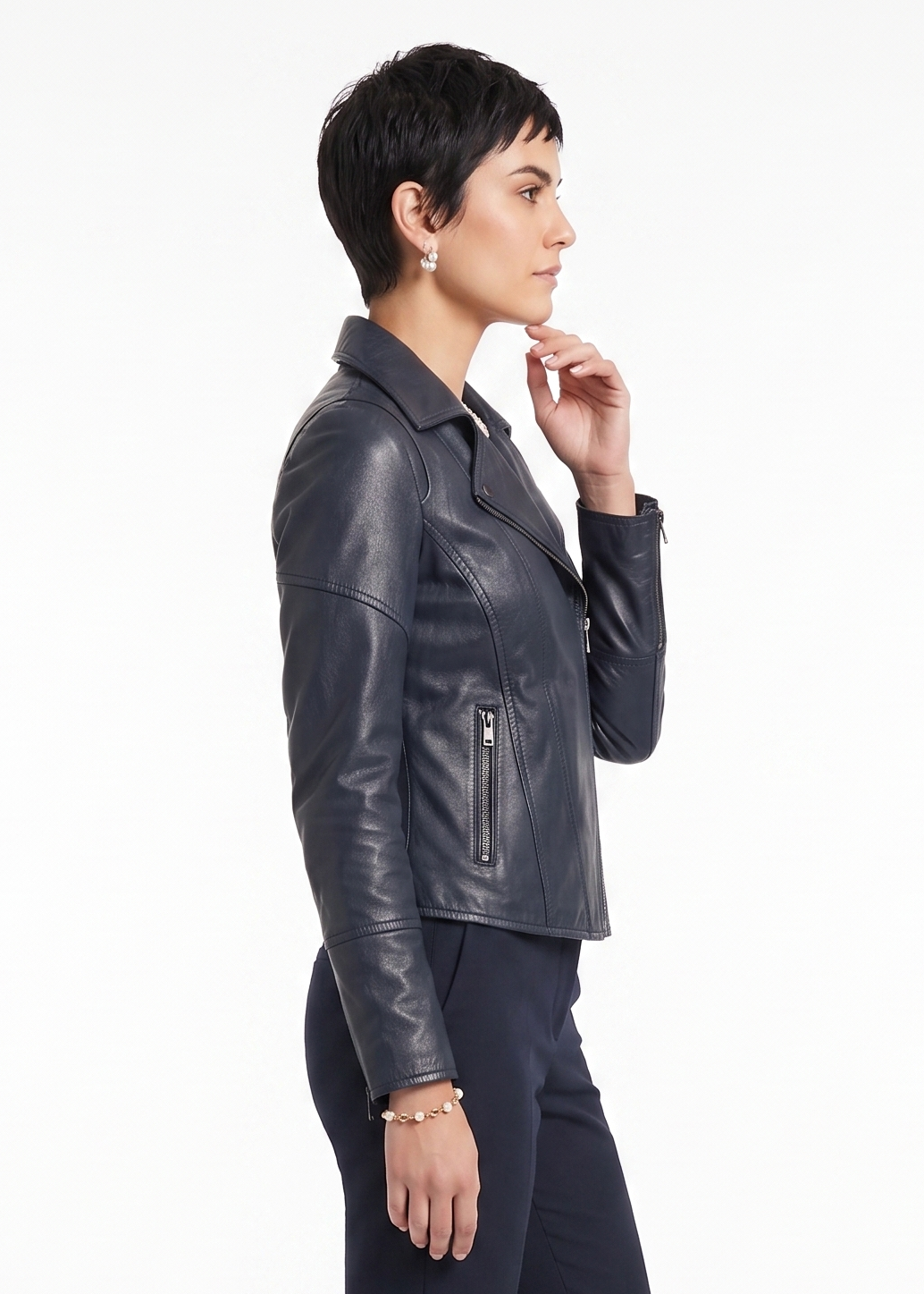 Amina Lamb Thick Dace Leather -Women Black