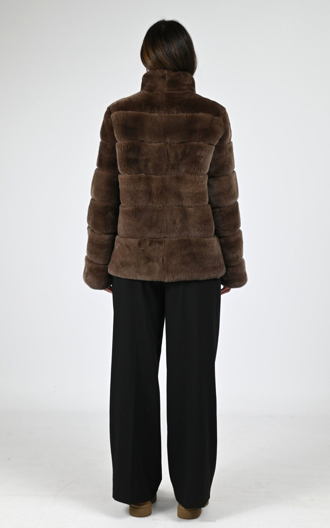 3/4 Fourrure Femme Levinsky, modèle Hanon 65 de couleur caffe latte 24