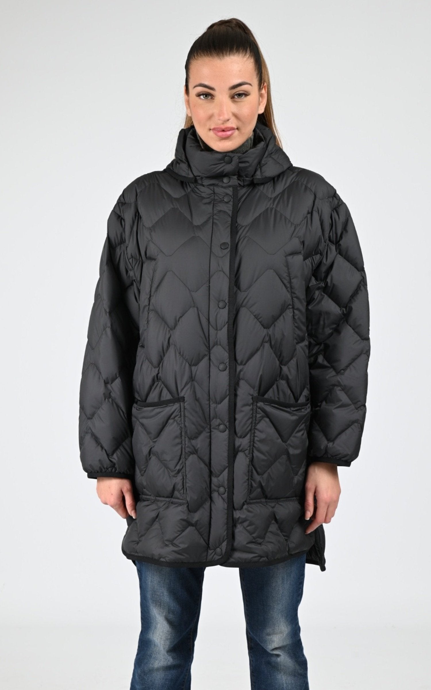 Cape Textile Femme Woolrich, modèle Heritage ou2120 de couleur black