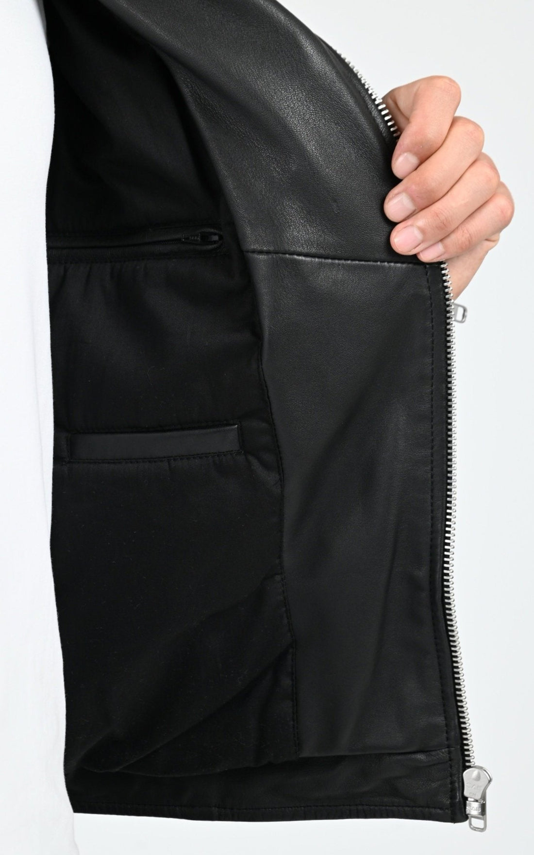 Perfecto Cuir Homme Serge pariente, modèle Hipster de couleur noir