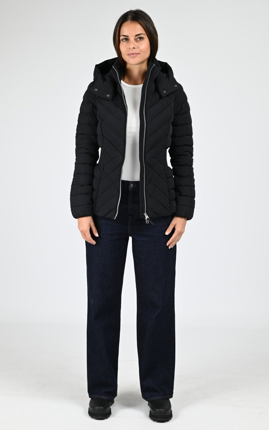 Ves doudoune Textile Femme Mackage, modèle Idalee de couleur black