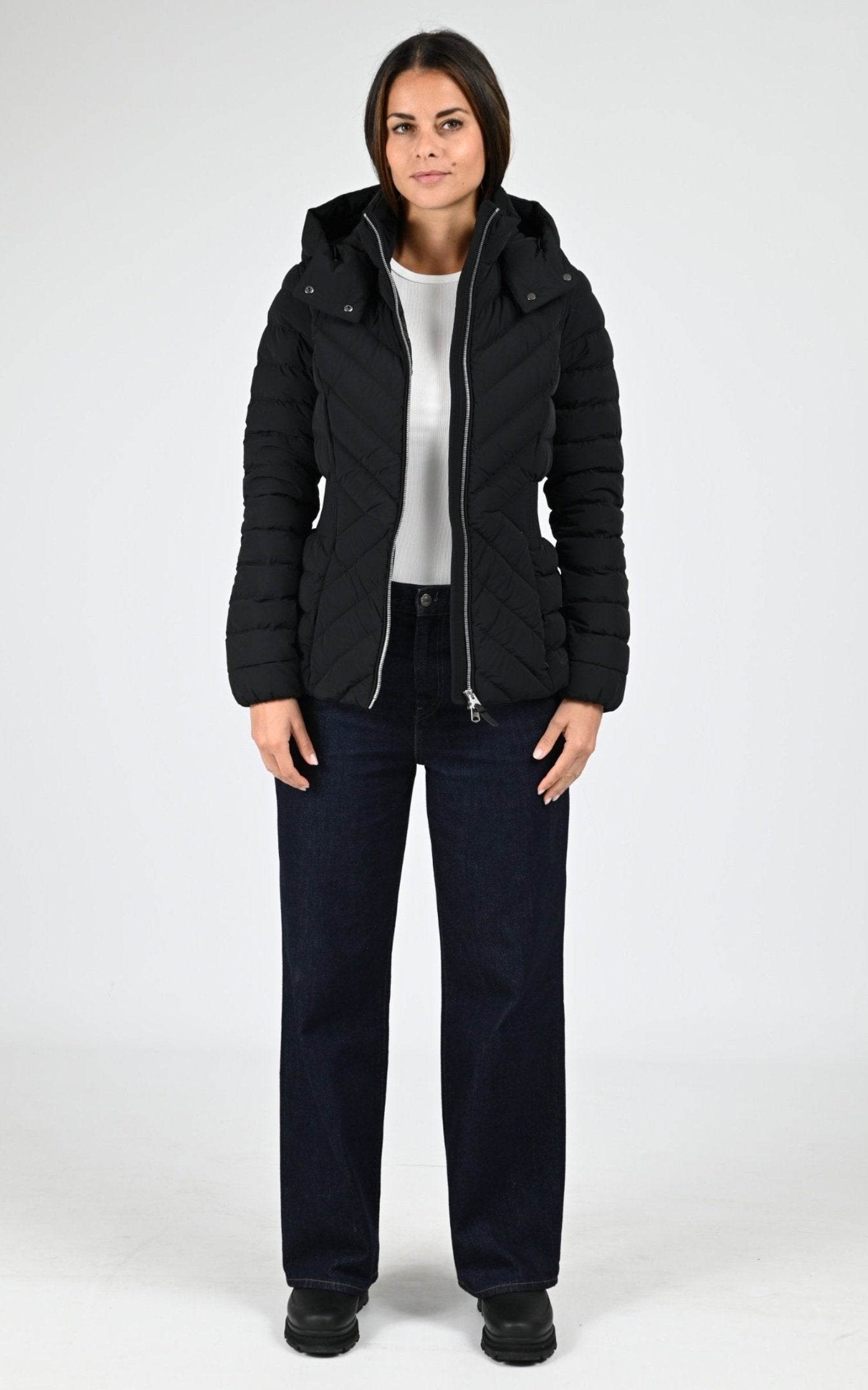 Ves doudoune Textile Femme Mackage, modèle Idalee de couleur black 2