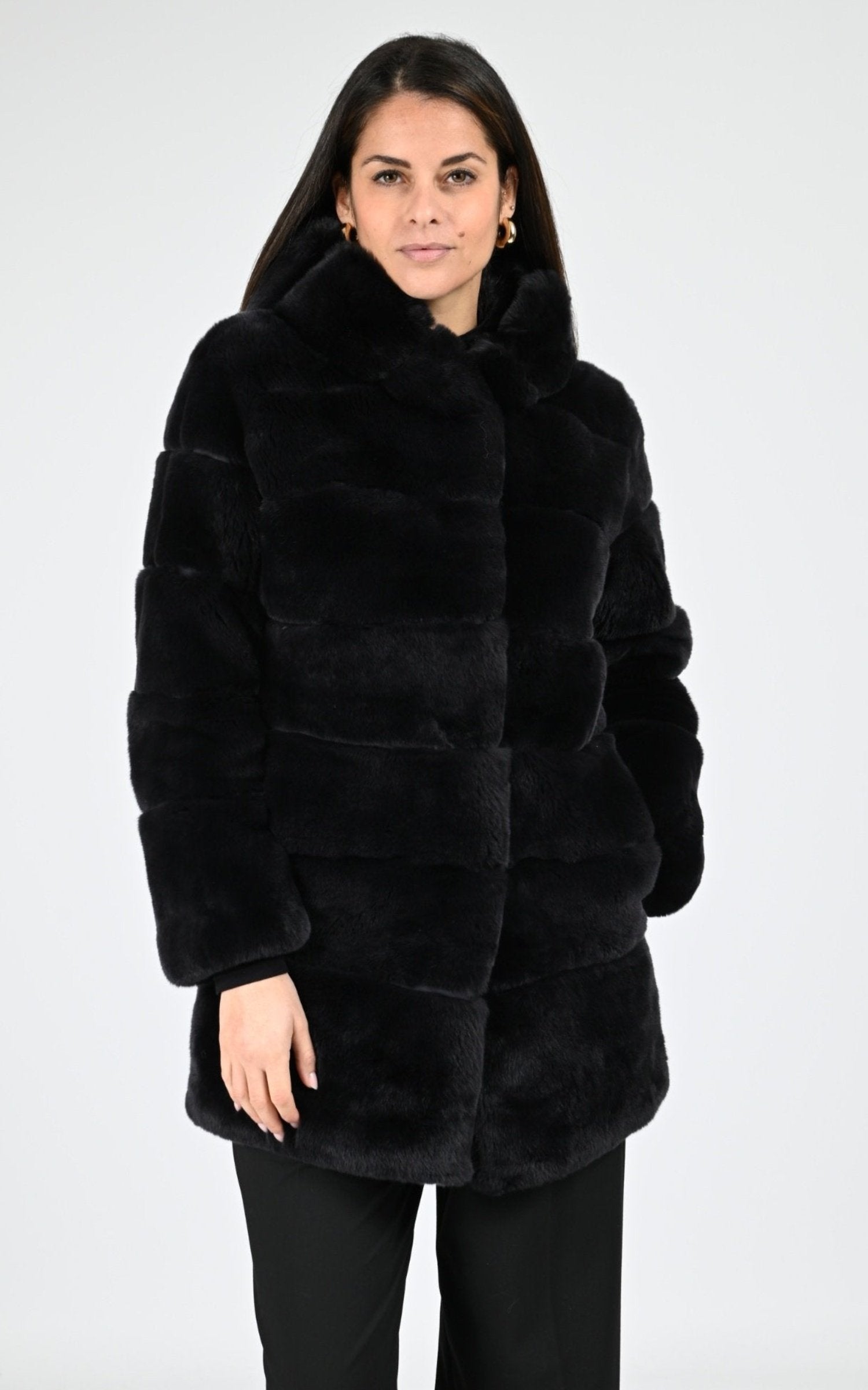 3/4 Fourrure Femme Levinsky, modèle Imelda de couleur charcoal a11 1