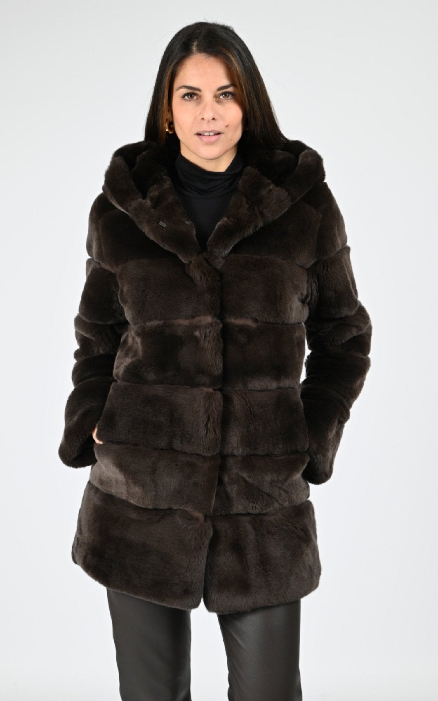 3/4 Fourrure Femme Levinsky, modèle Imelda de couleur mahogany 1