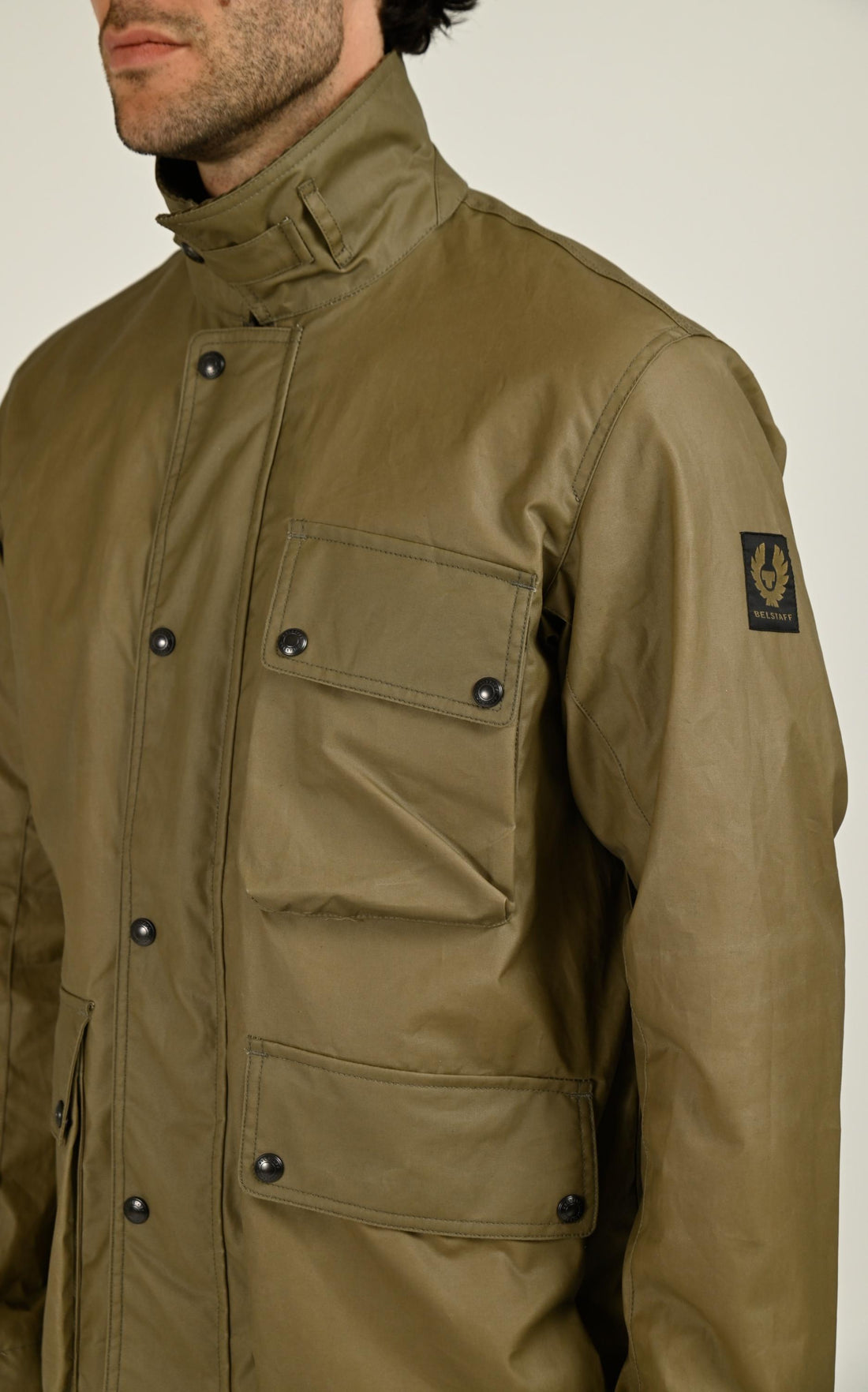 Veste Textile Homme Belstaff, modèle Incline 105810 de couleur dk fatigue green