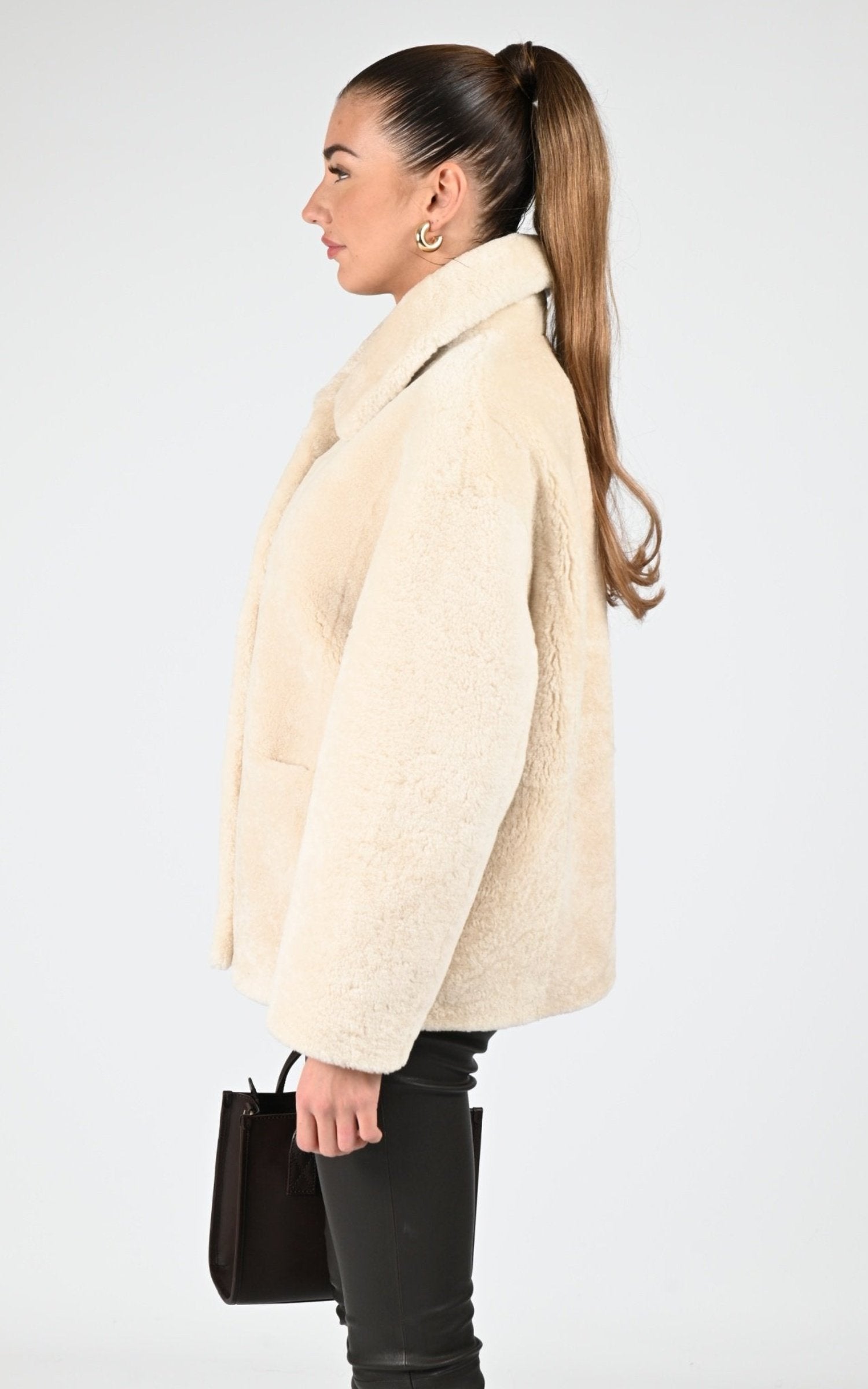 Veste Df Femme Levinsky, modèle Irene 65 de couleur beige h2 3