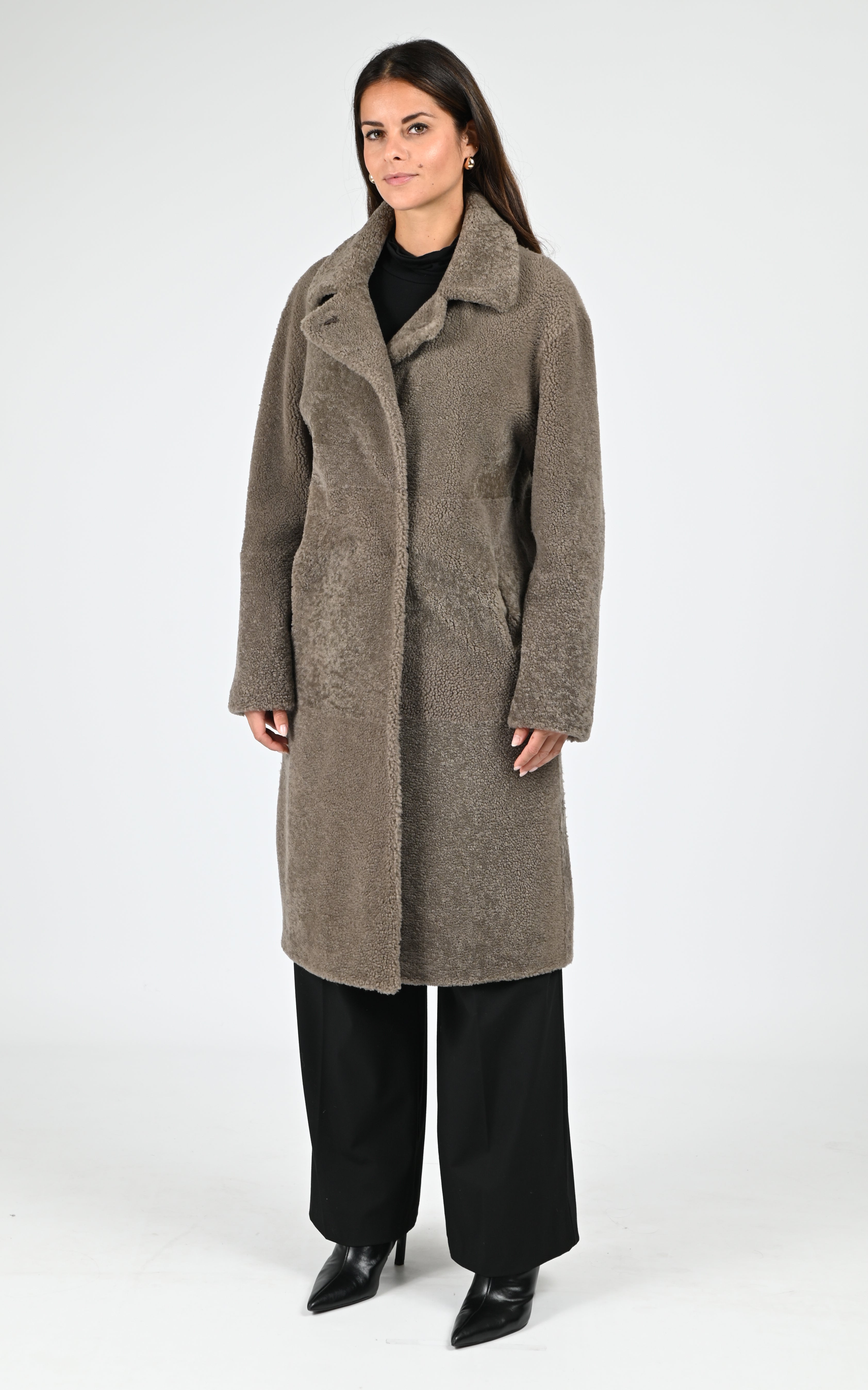 Manteau réversible peau lainée Aina taupe