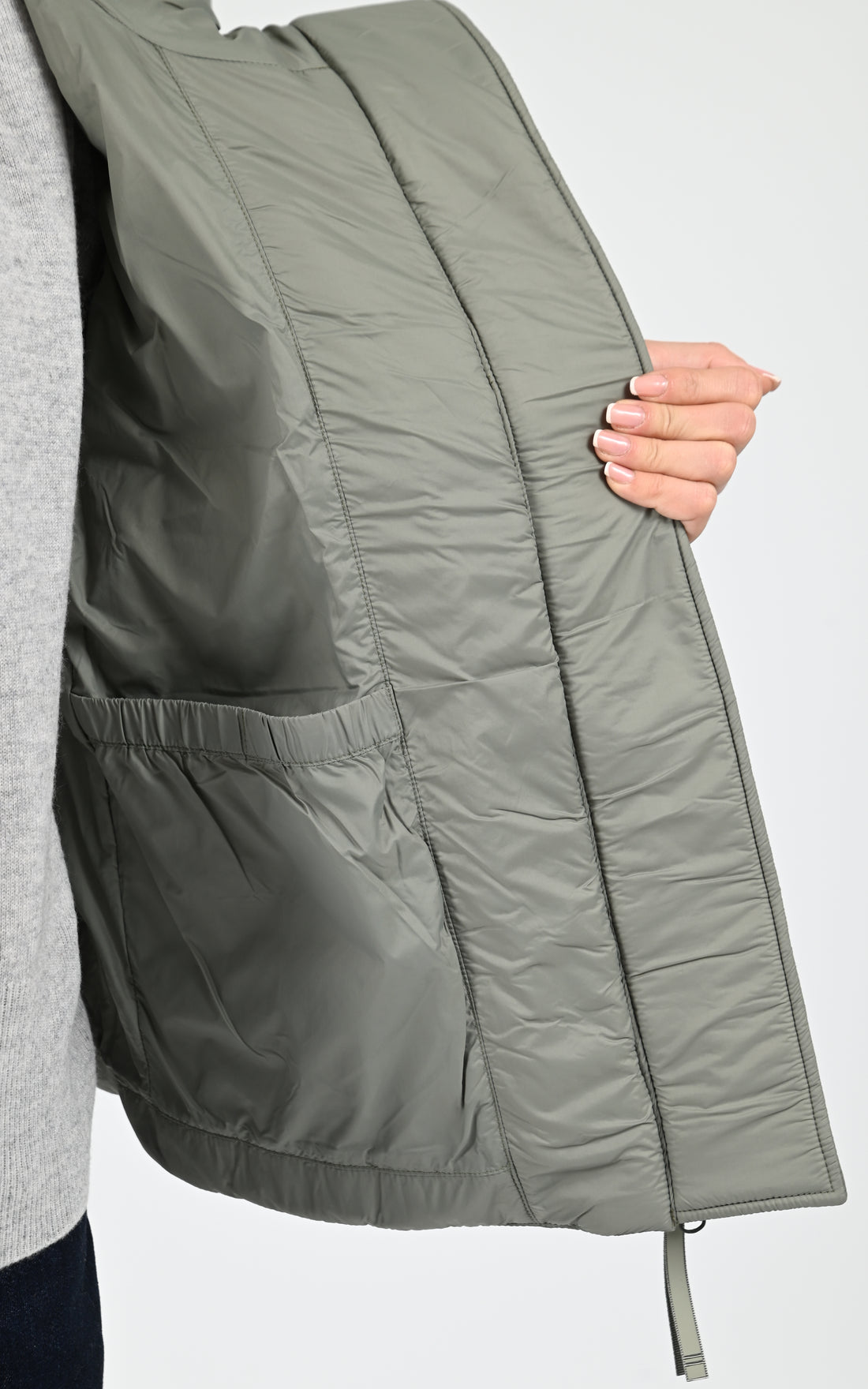 Ves doudoune Textile Femme Canada Goose, modèle Montgomery td 3042wt de couleur sagebrush 852