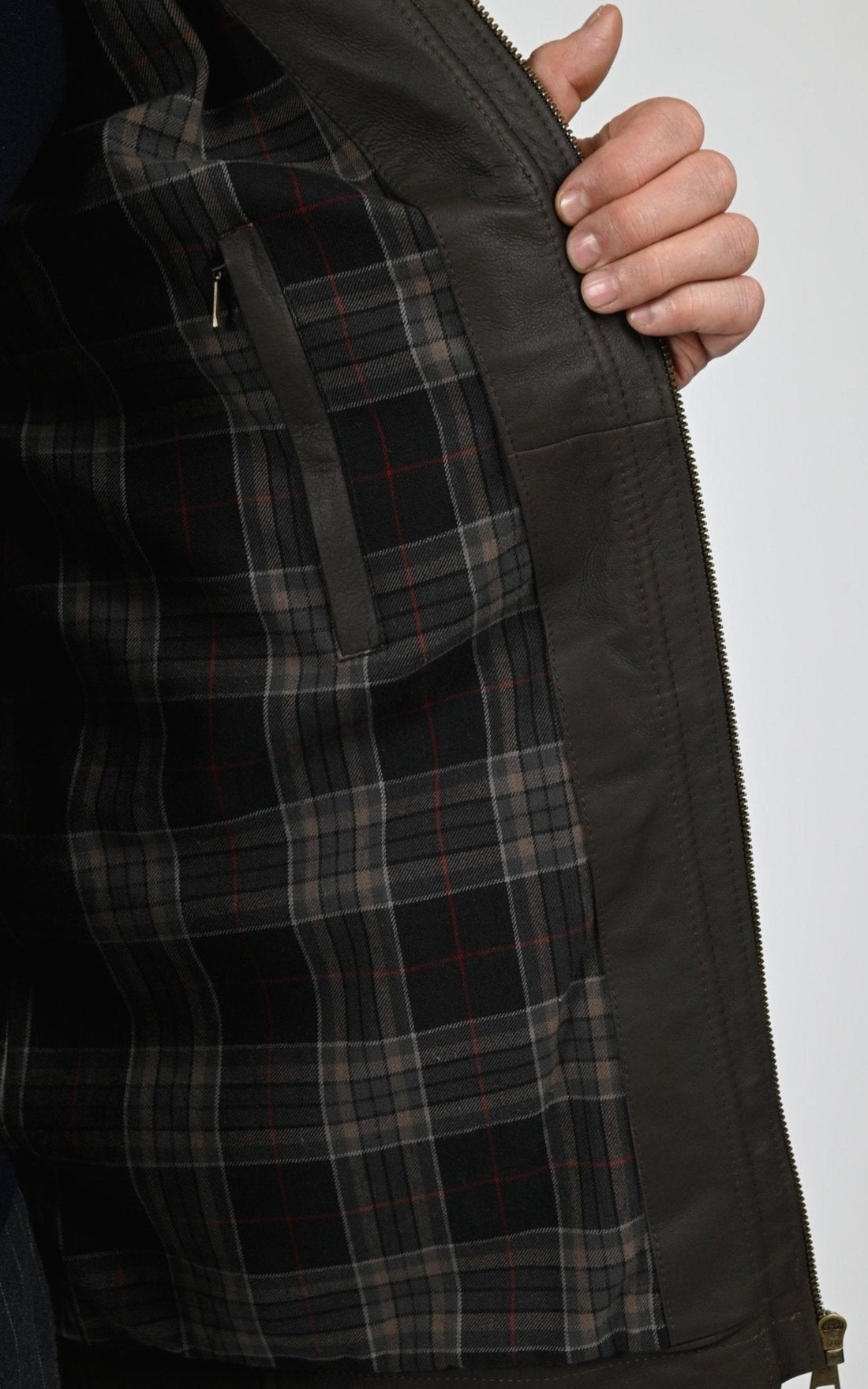 Veste Daim Homme Oakwood, modèle Jack 65079 de couleur brown 502