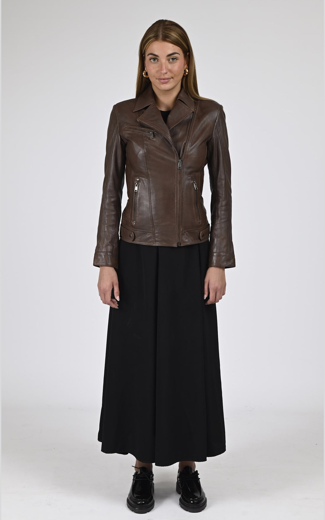 Blouson Cuir Femme La canadienne, modèle Janni de couleur marron