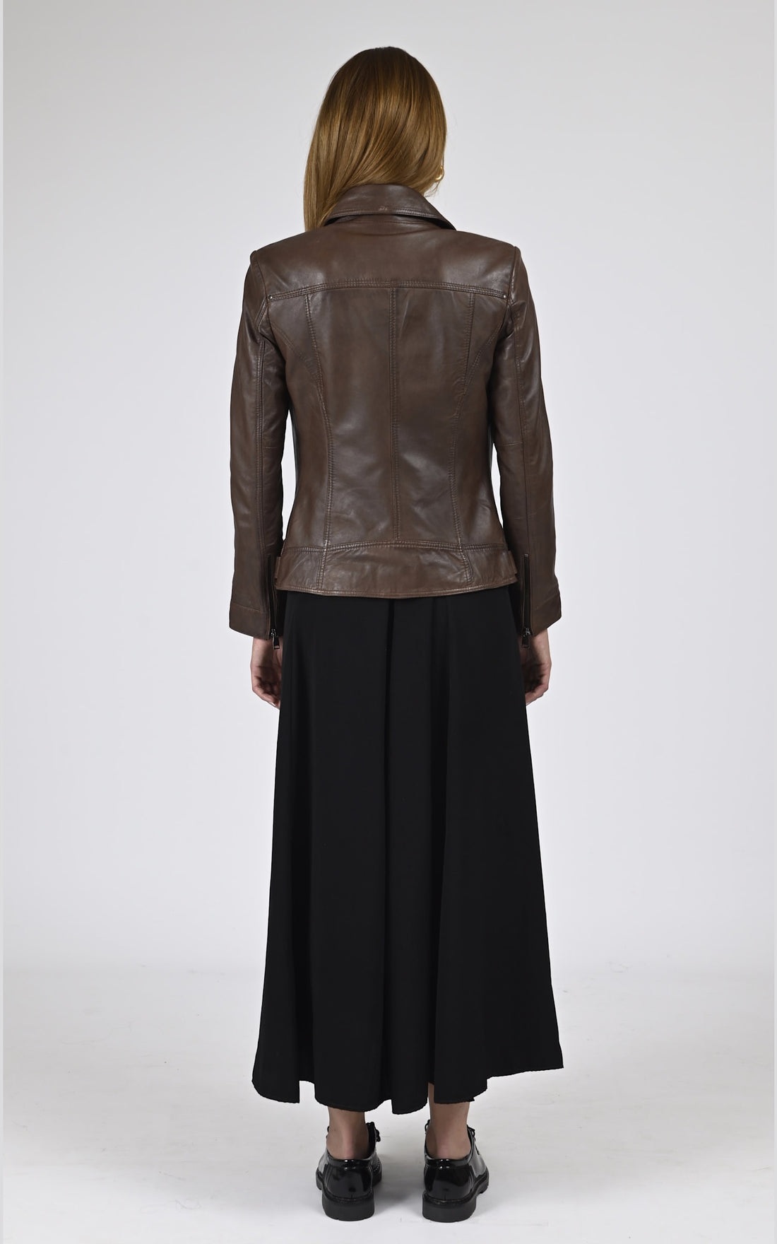 Blouson Cuir Femme La canadienne, modèle Janni de couleur marron