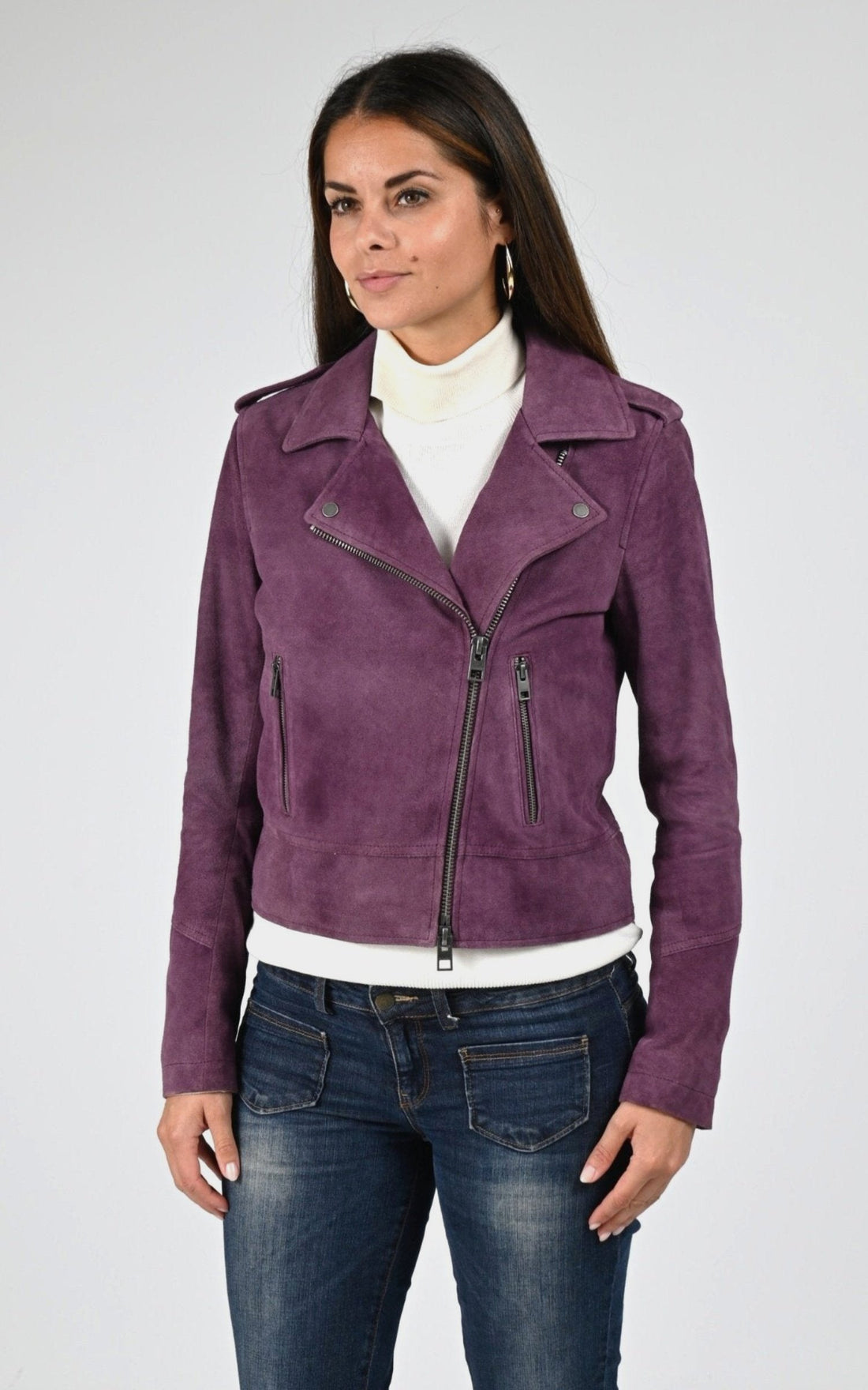 Blouson Cuir Femme Oakwood, modèle Joella 65043 de couleur plum 541