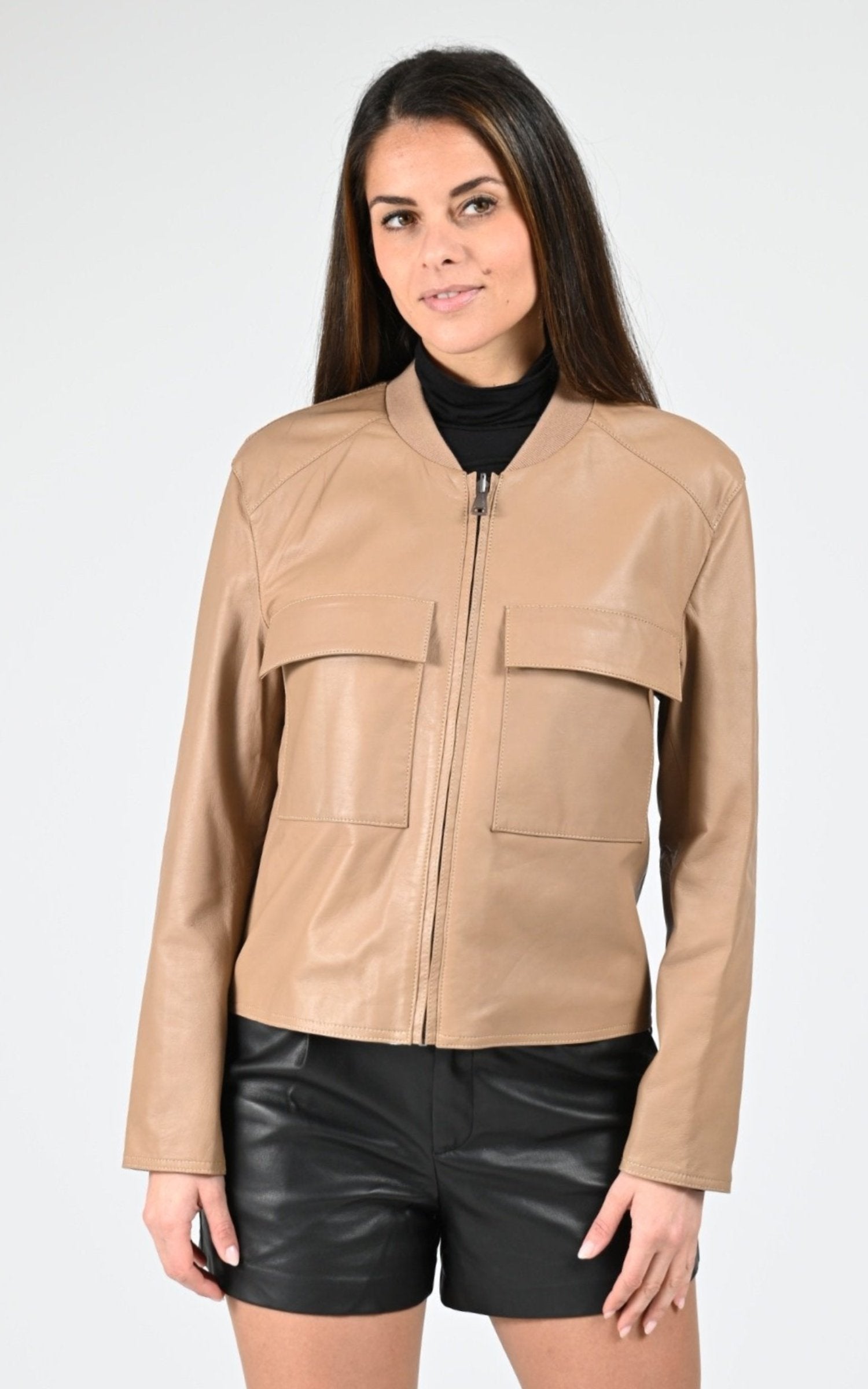 Blouson Cuir Femme Cuirco, modèle Julia 65231 de couleur bicolor 9 621 1