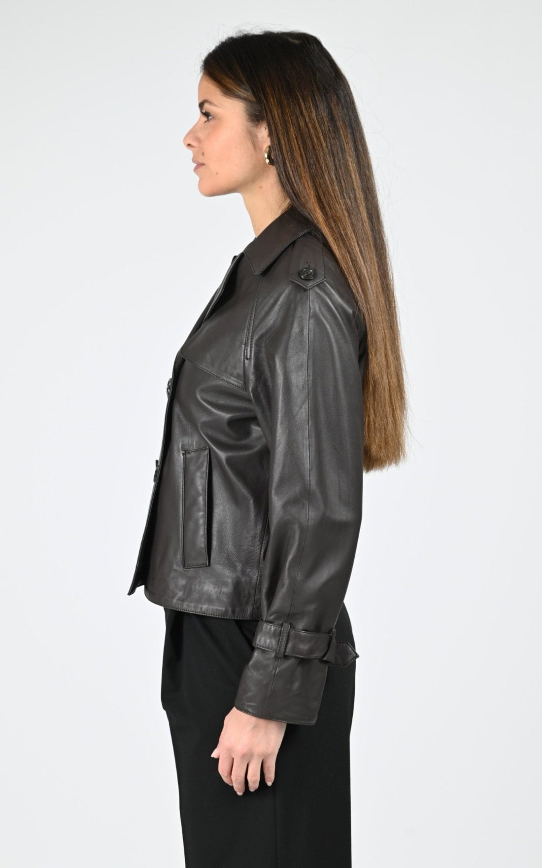 Veste Cuir Femme Oakwood, modèle Kassie 65101 de couleur dark brown 504