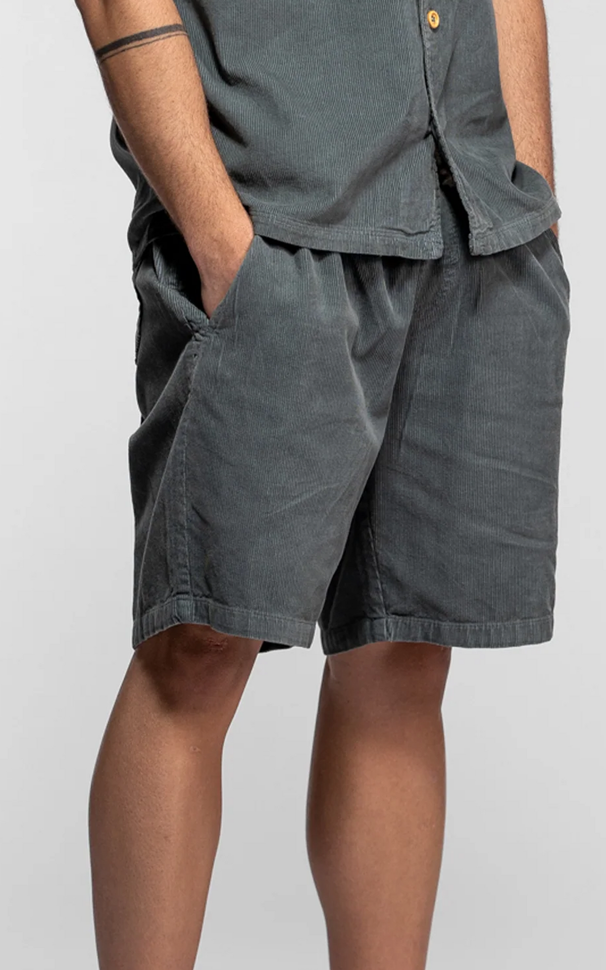 Short velours côtelé Letcher bleu 2