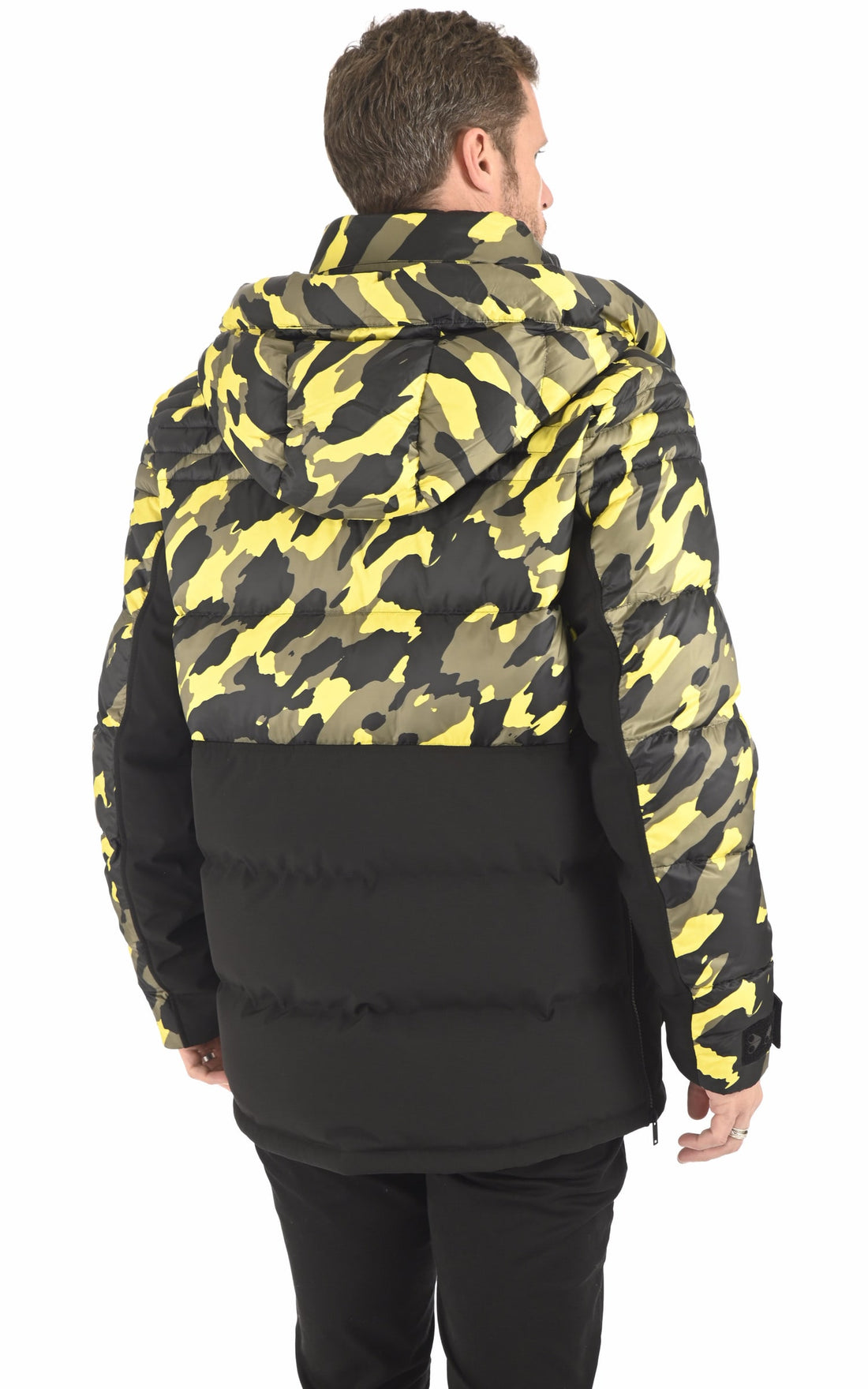 Ves doudoune Textile Homme Moose knuckles, modèle M32mj139h de couleur jaune