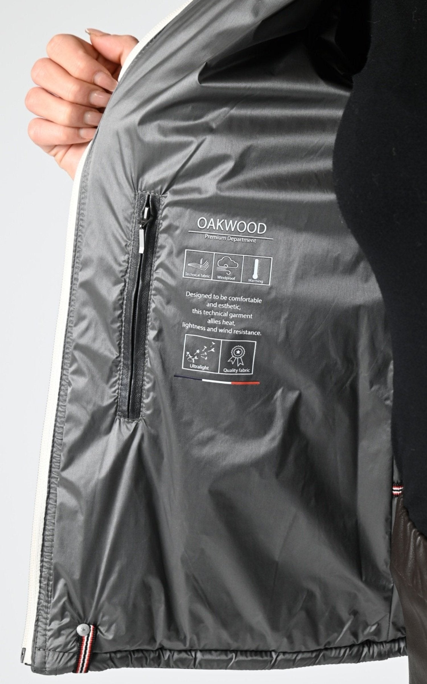 Veste Cuir Femme Oakwood, modèle Mandy metal 64926 de couleur black 501 5