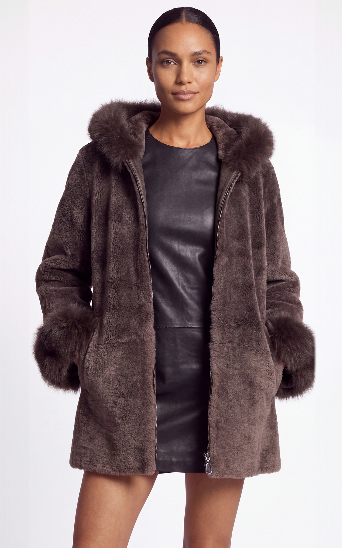 Manteau cape laine tissée et renard marron