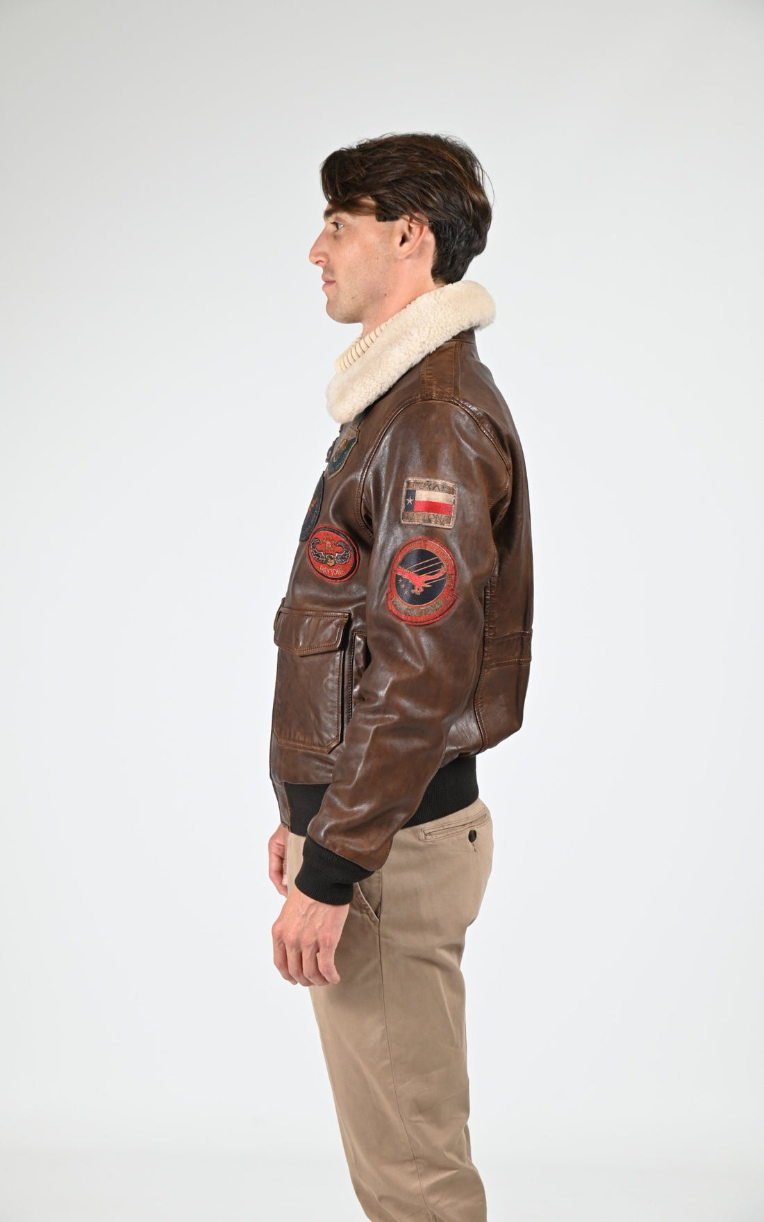 A &quot;MYTHIC 101980&quot; Bison Daytona 73 Pilote Homme details photo