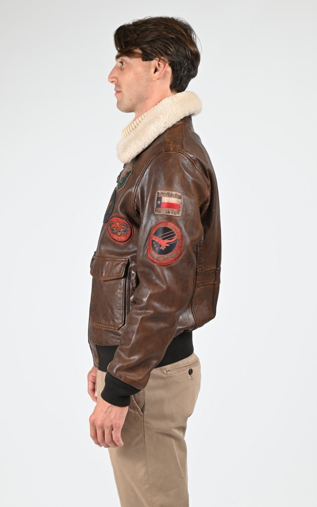 A &quot;MYTHIC 101980&quot; Bison Daytona 73 Pilote Homme details photo