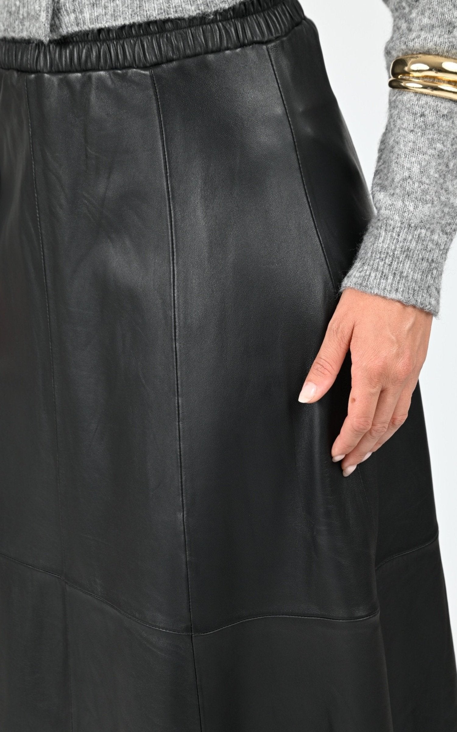 Jupe Cuir Femme Oakwood, modèle Nahee 65102 de couleur black 501 5