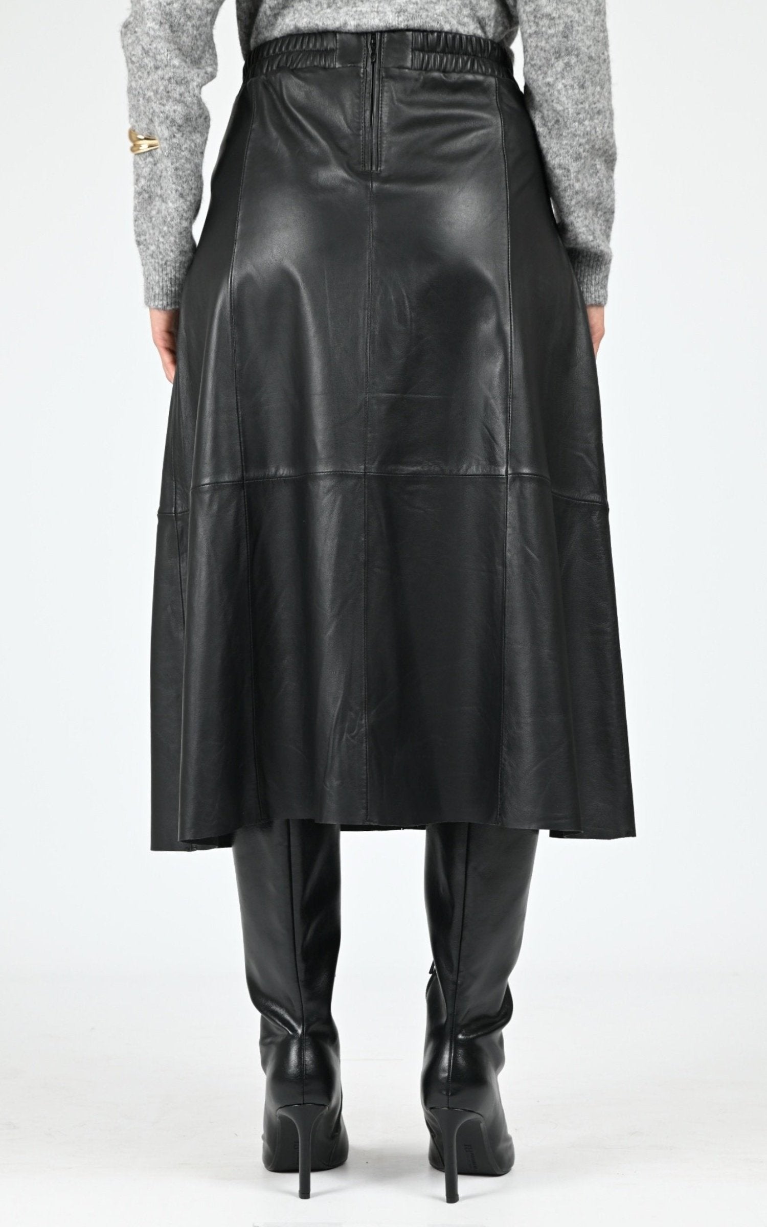 Jupe Cuir Femme Oakwood, modèle Nahee 65102 de couleur black 501