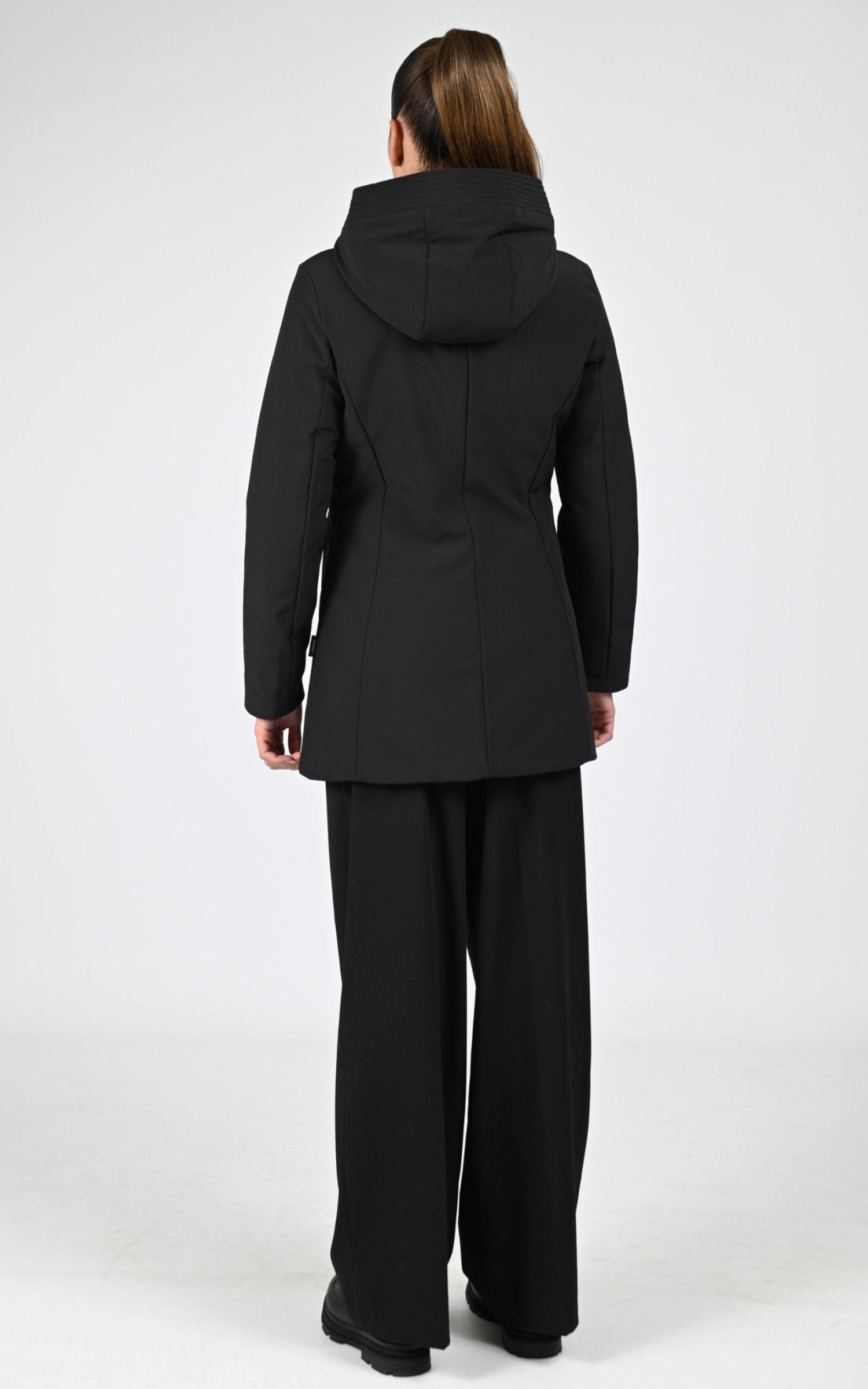 Veste Textile Femme Woolrich, modèle New firth down ou2045 de couleur black