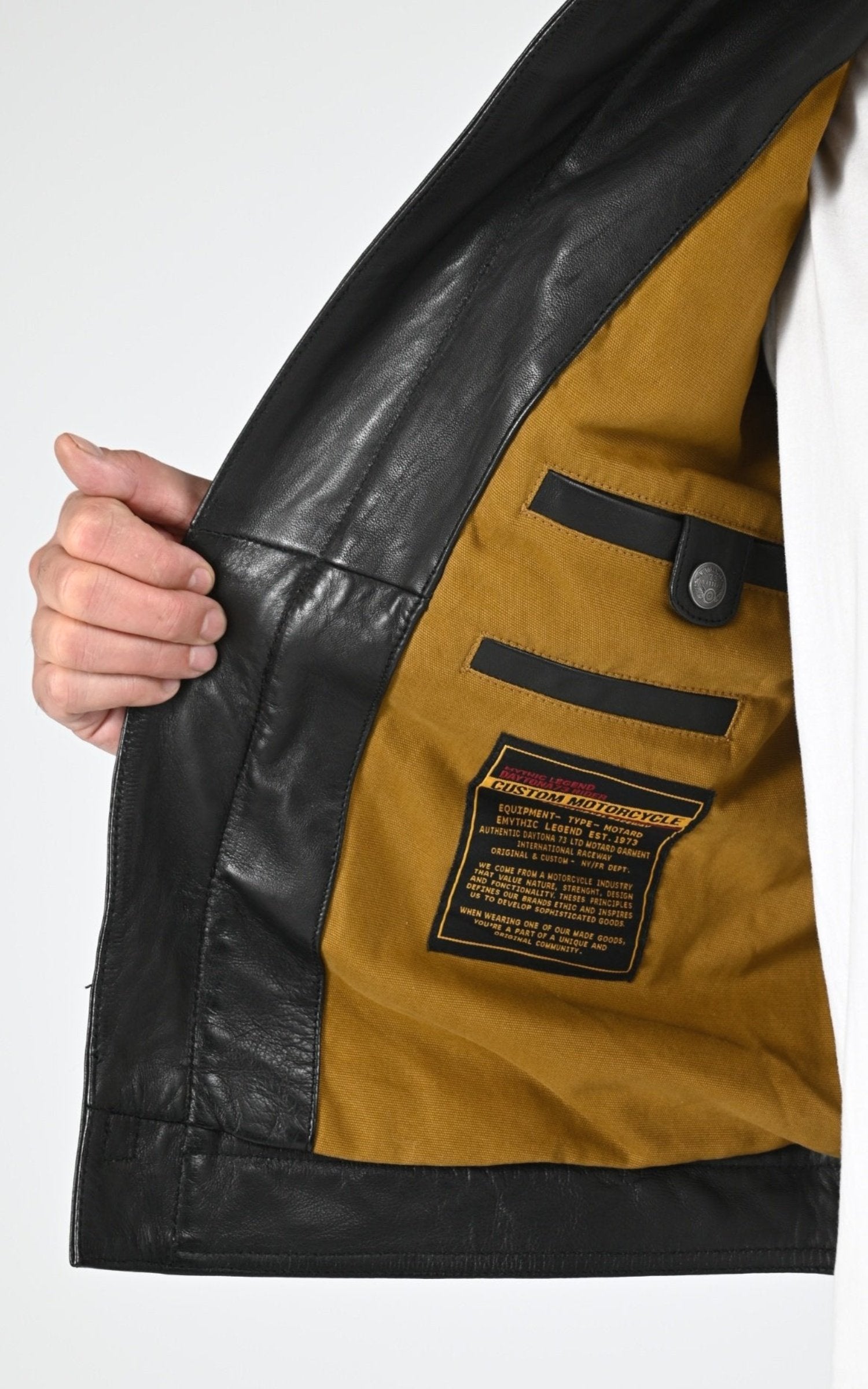 Blouson Cuir Homme Daytona 73, modèle Nieto 104382 de couleur black/black 5