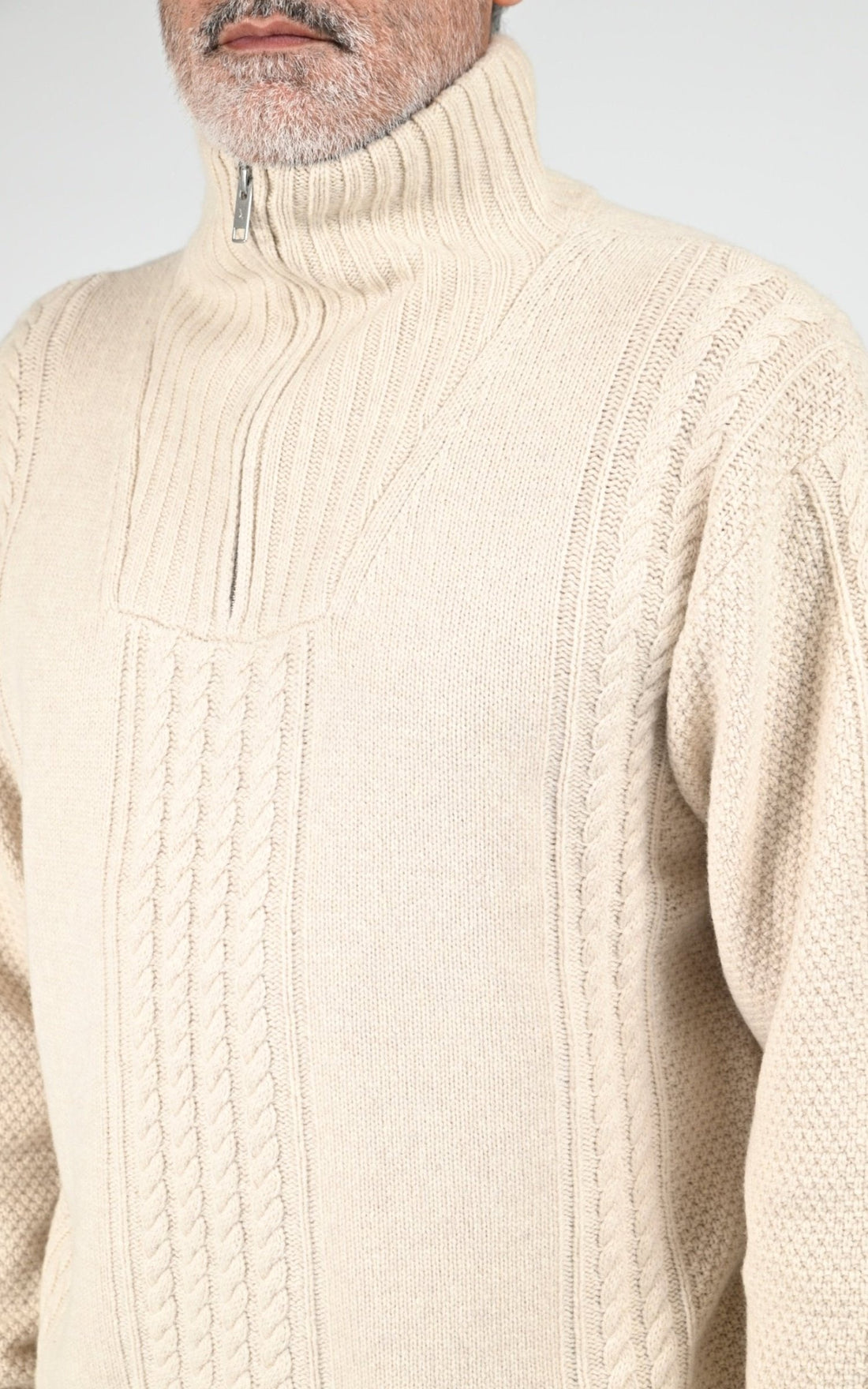 Pull laine torsadé beige