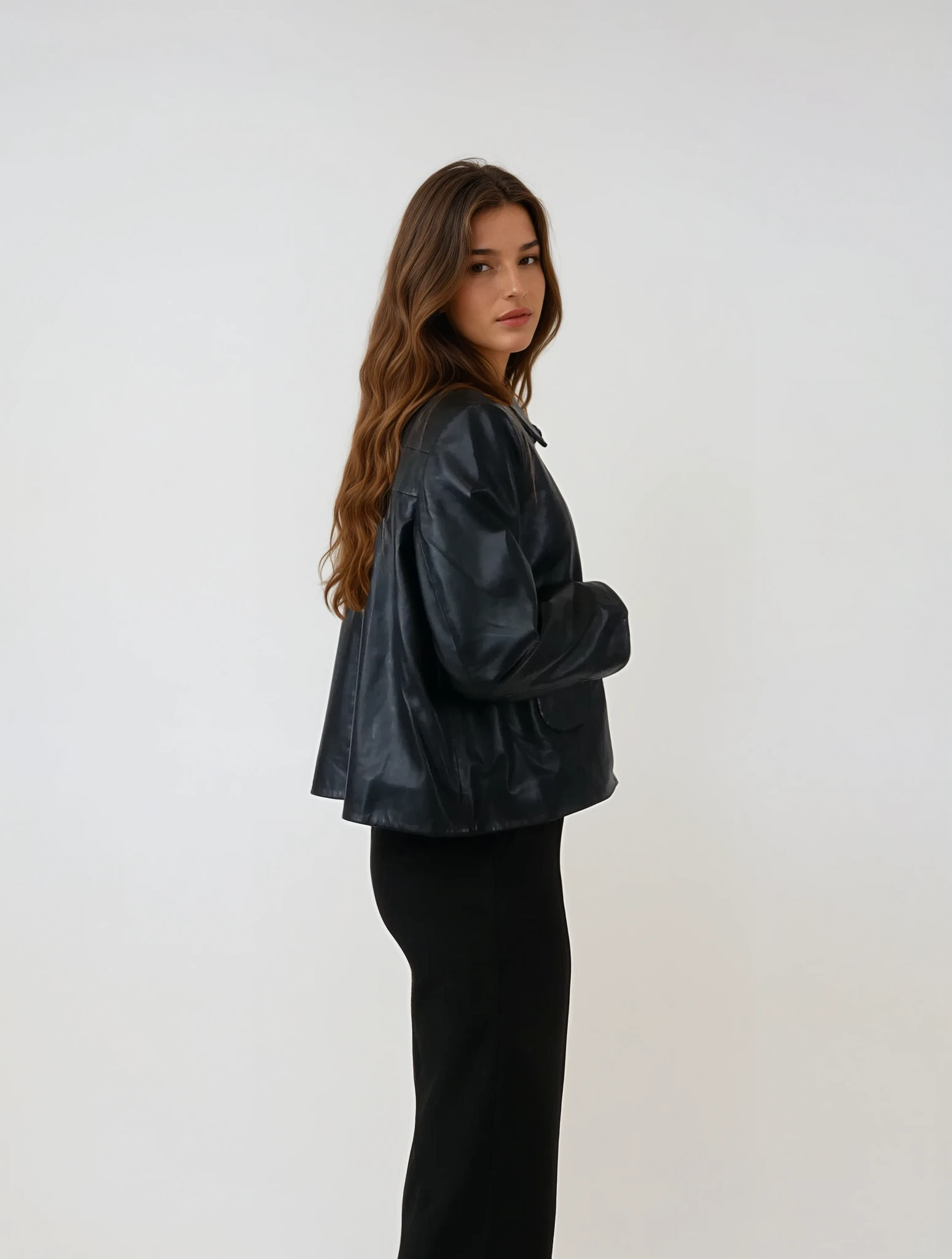 Marley, 53 cm. - Collar Lamb Polish Nappa Leather Black