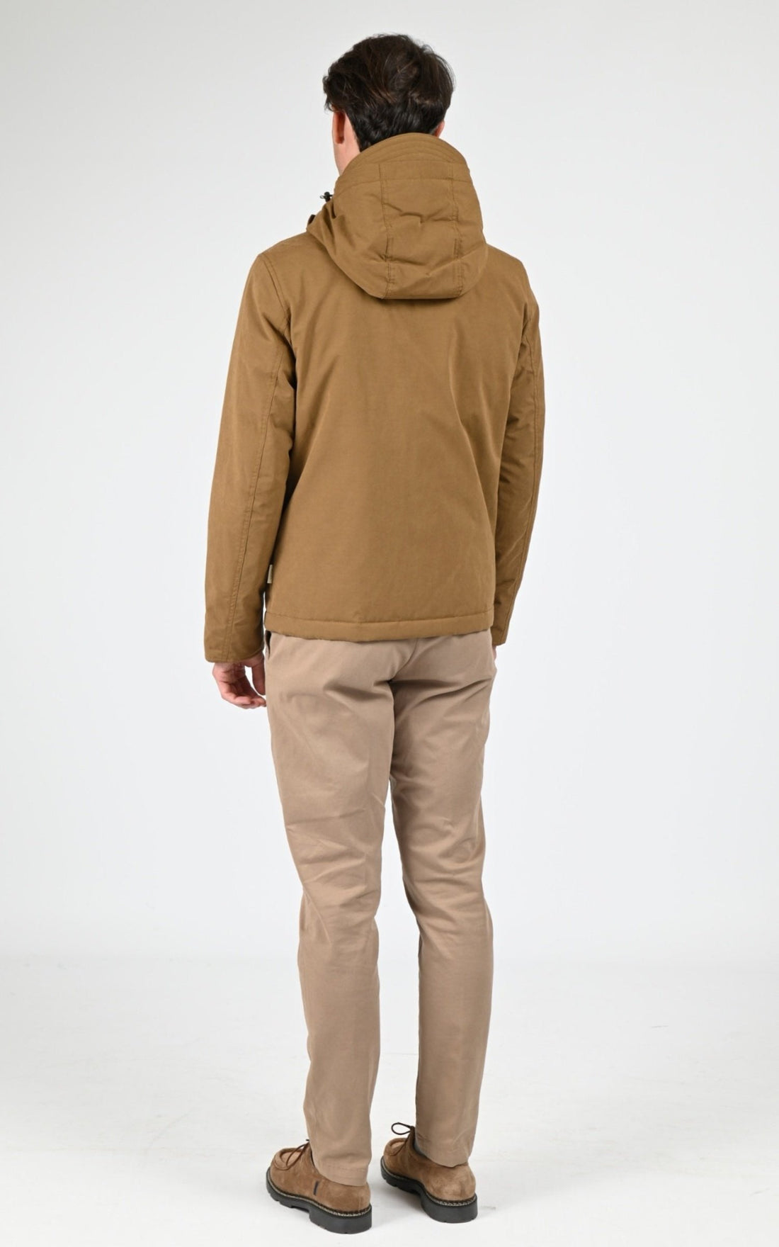 Blouson Textile Homme Woolrich, modèle Pacific jacket ou2047 de couleur coffee
