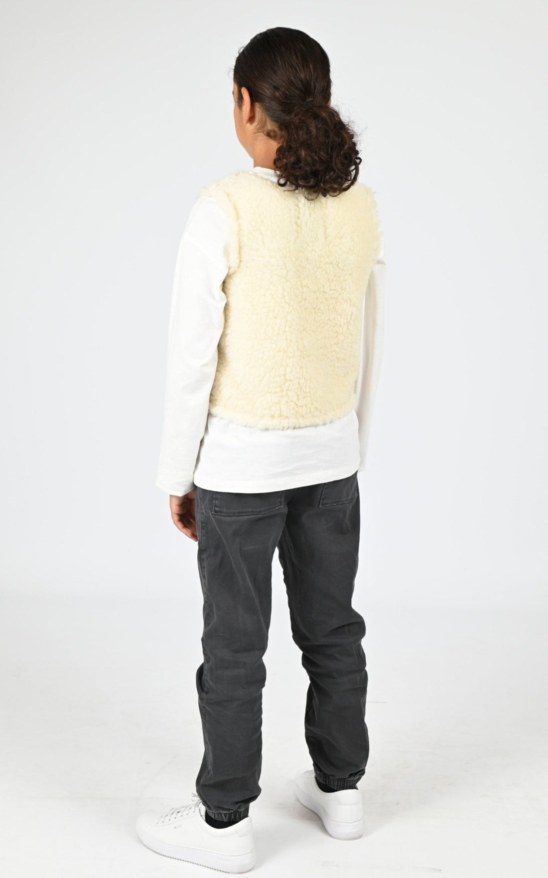 A &quot;PLUME ENFANT&quot; Beige La Canadienne Gilet Enfant opened photo