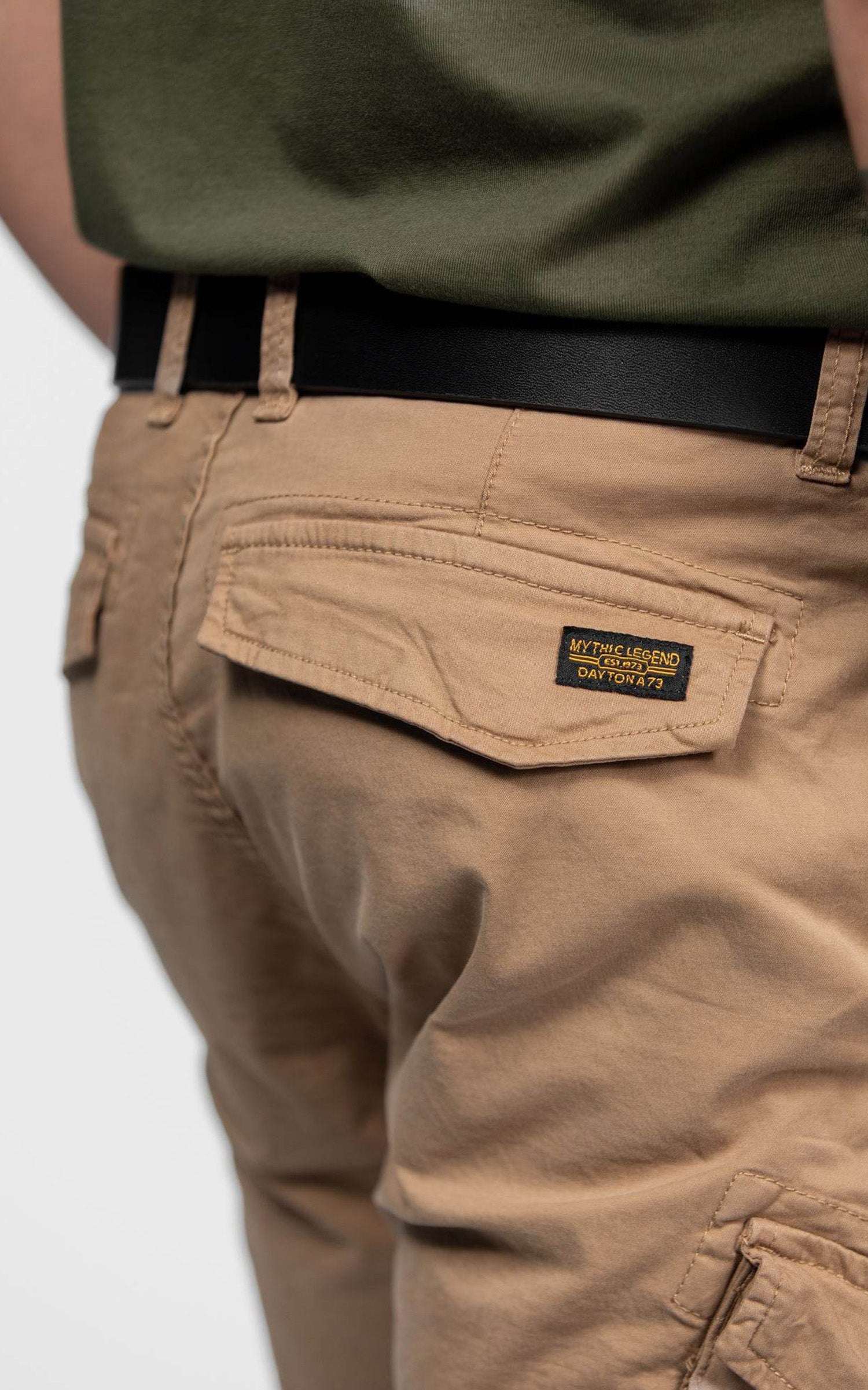 Pantalon cargo beige 4