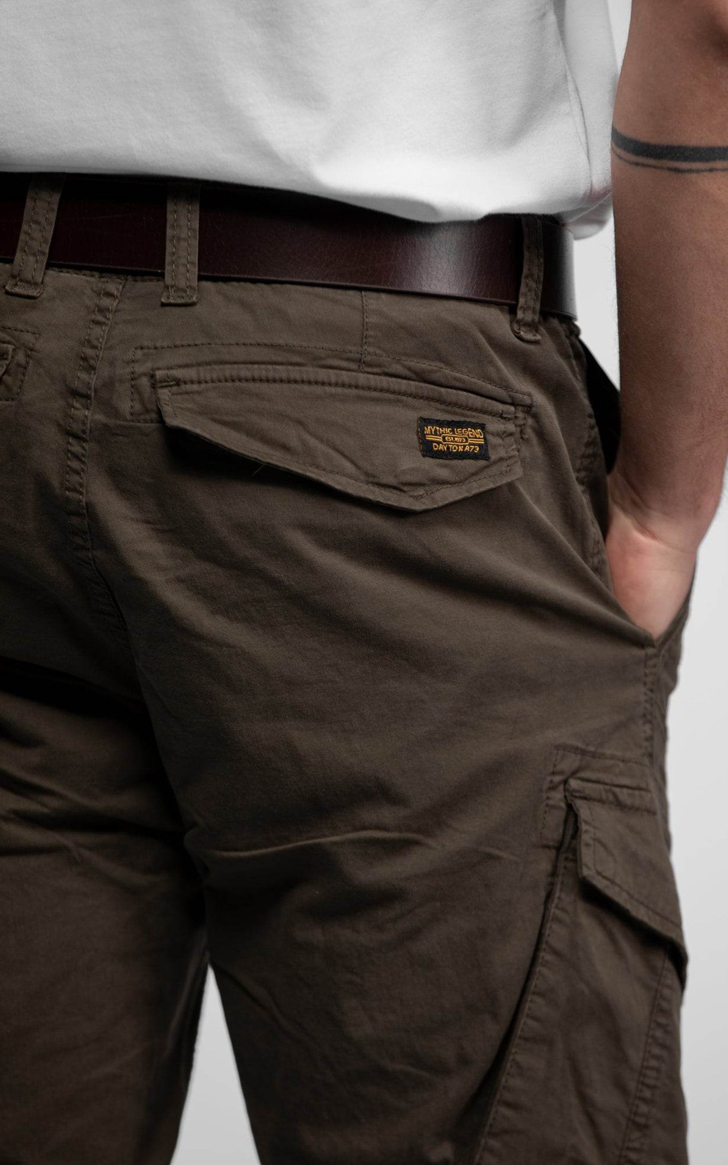 Pantalon cargo kaki