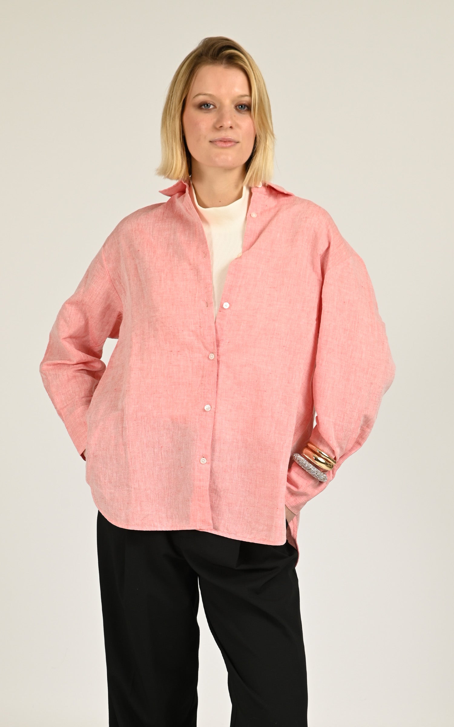 Chemise oversize en lin rose 1