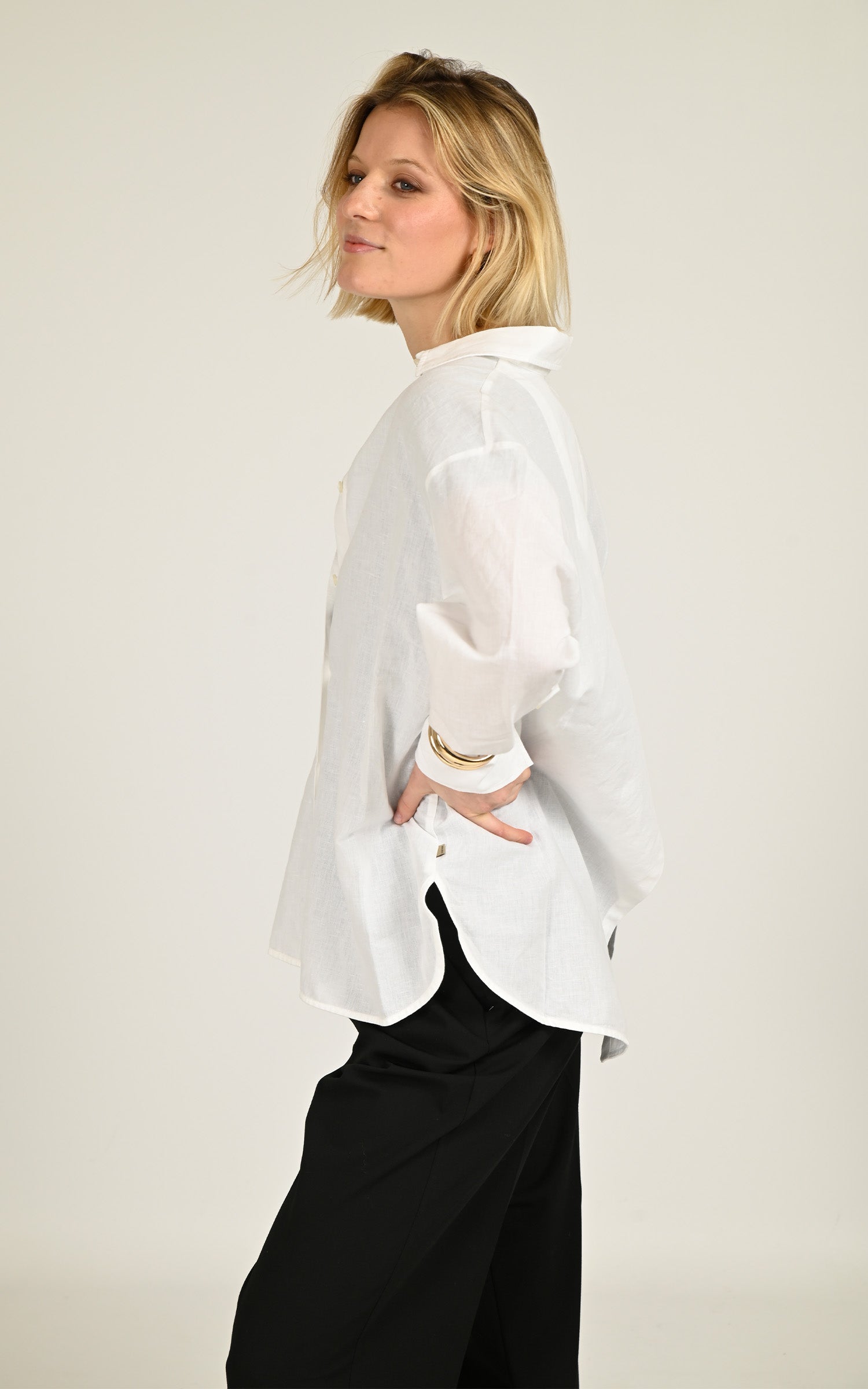 Chemise oversize en lin blanc 3