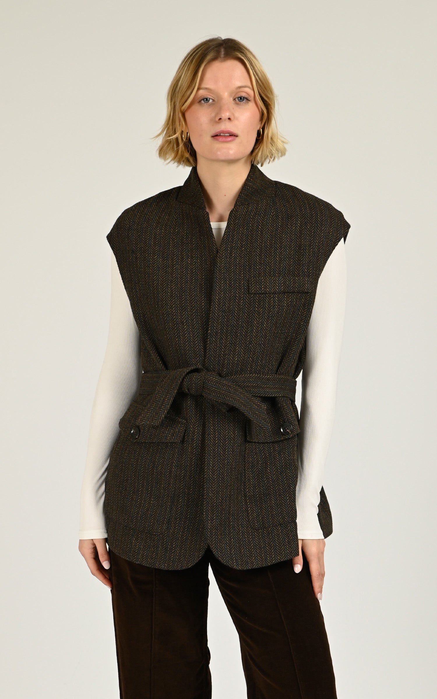 Velia sleeveless brown jacket 1