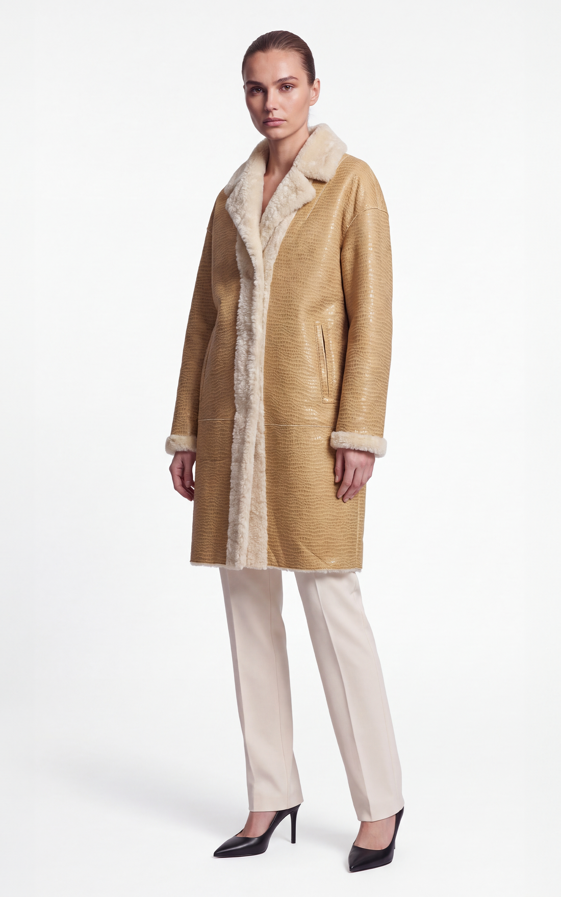 Manteau long peau lainée Izel beige
