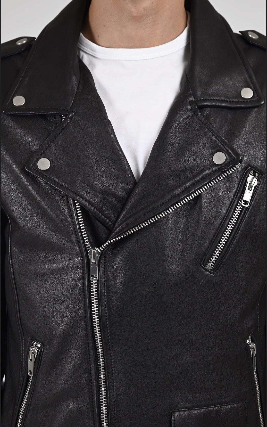 Perfecto Cuir Homme Serge pariente, modèle Rocky de couleur noir