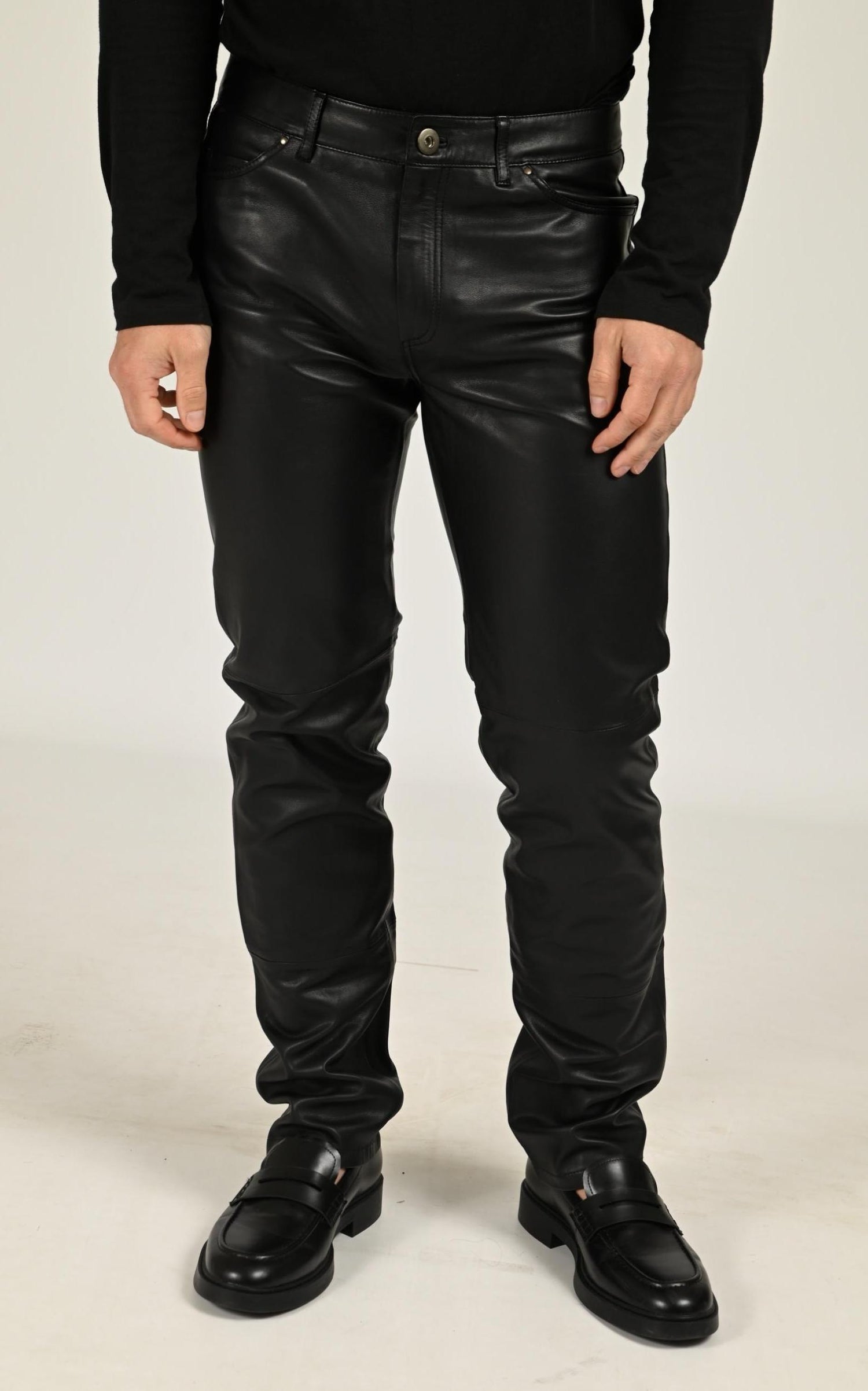 Pantalon Cuir Homme Serge Pariente, modèle Sexy man de couleur noir 1