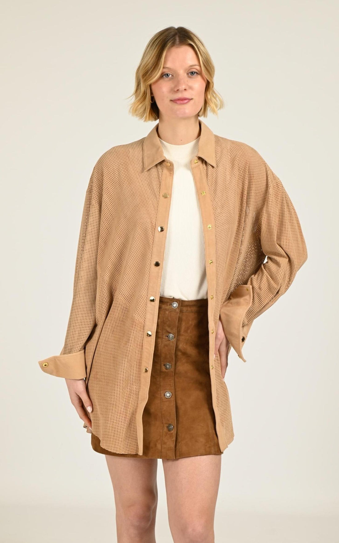 Chemise  Femme Giorgio Et Mario, modèle Sonita vel de couleur beige / taupe